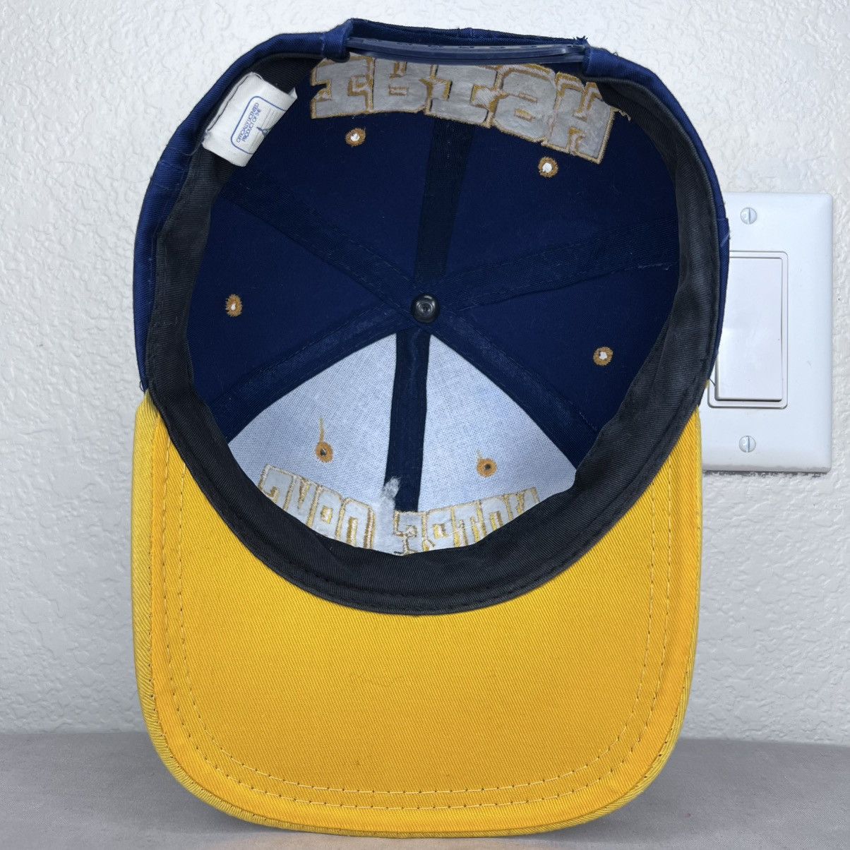 NCAA Vintage 1990s Notre Dame Fighting Irish Blockhead Snapback 🔥 Size ONE SIZE - 9 Thumbnail