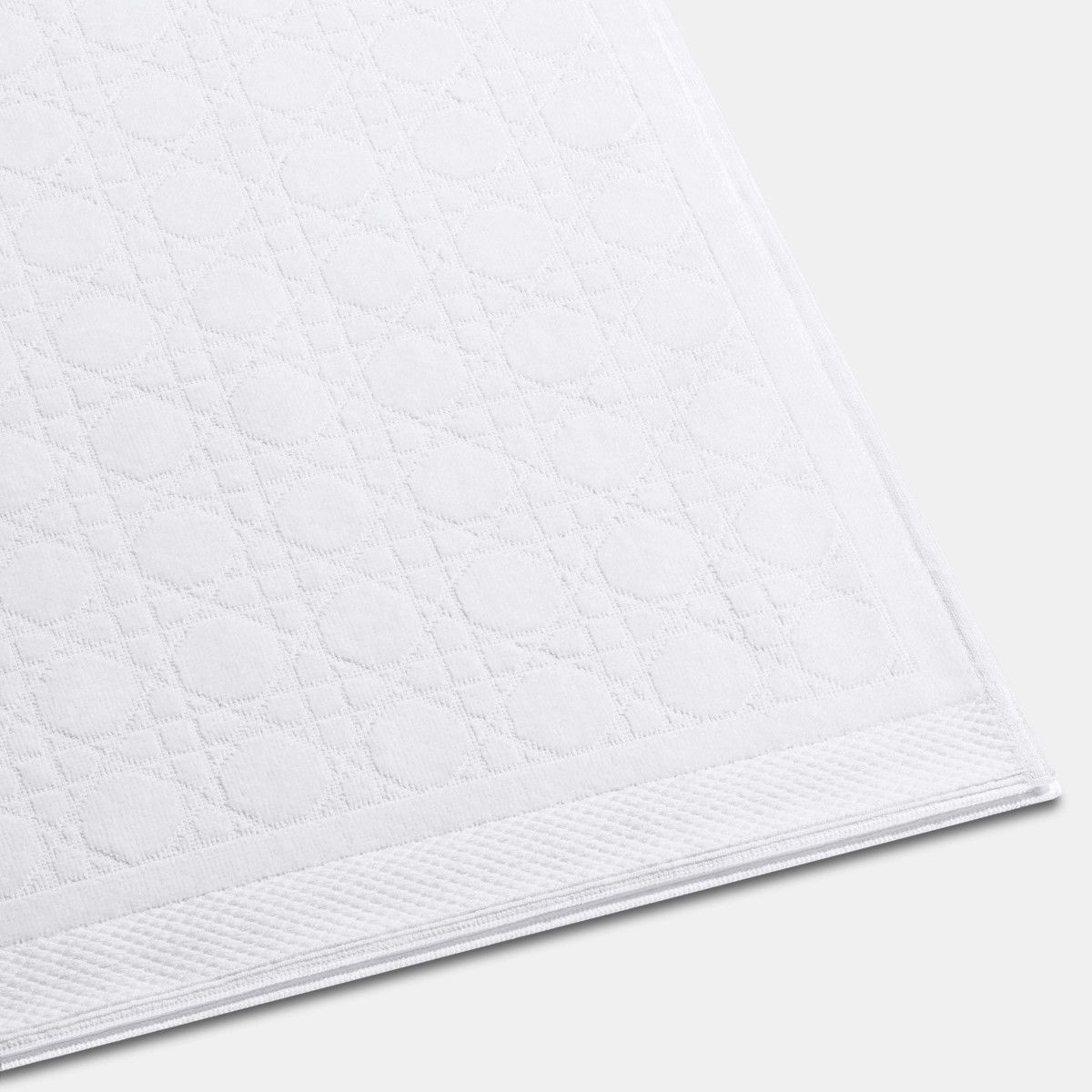 Dior o1bcso1str0226 Size:OS/Bath Towel in White Size ONE SIZE - 2 Thumbnail