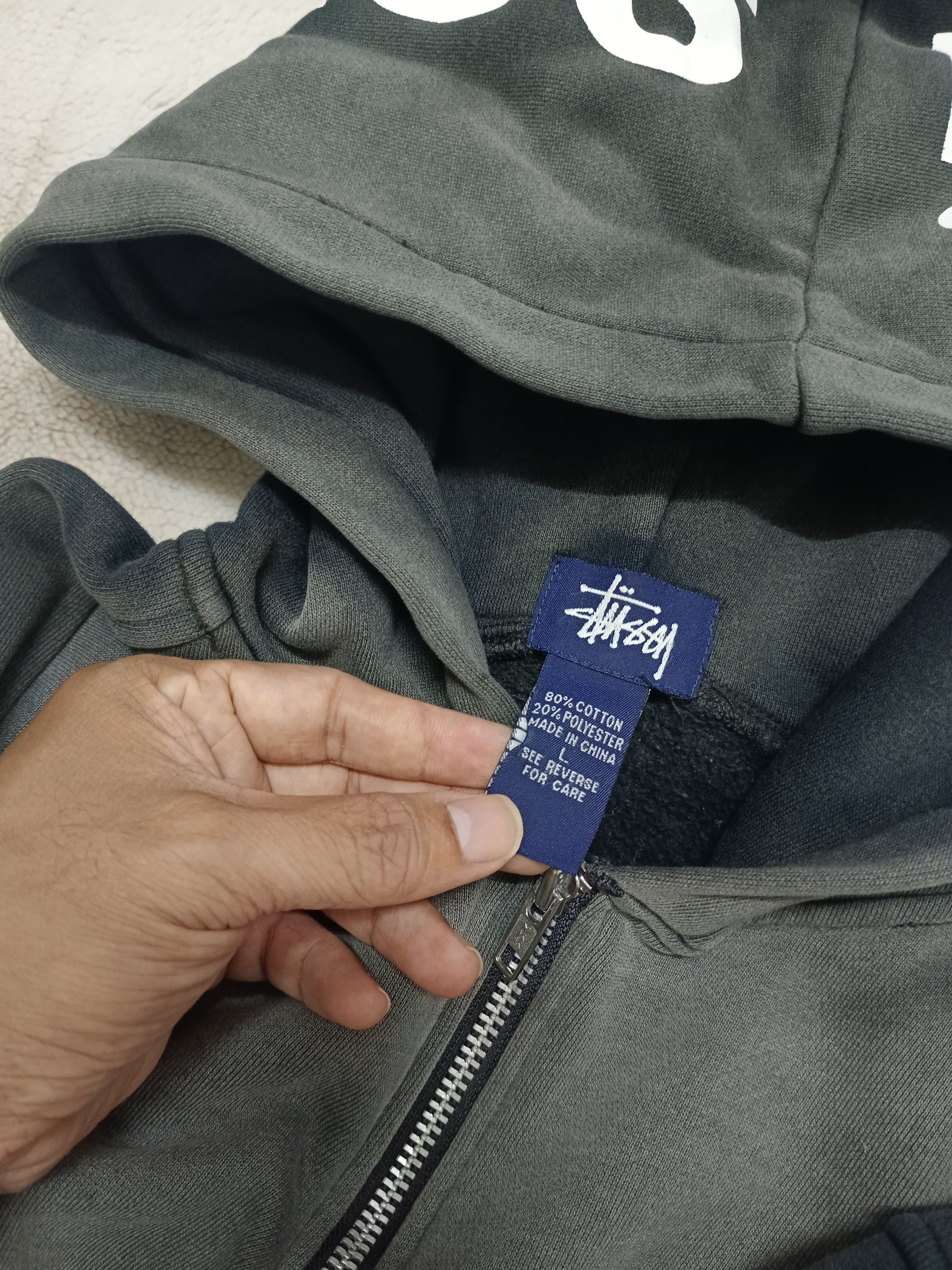 Stussy DISTRESSED STUSSY FADE TWO TONE HOODIE Size US L / EU 52-54 / 3 - 12 Thumbnail