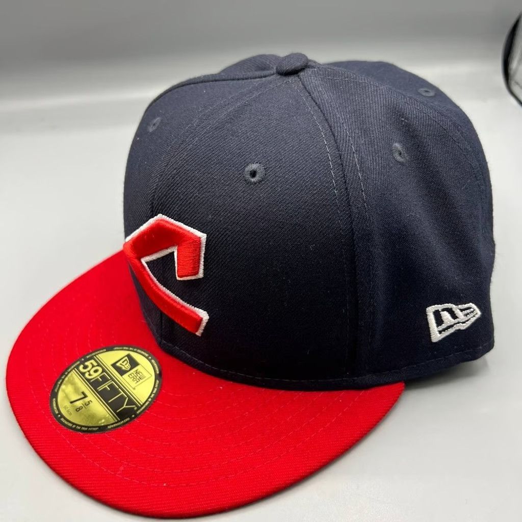 New Era Cleveland Indians Guardians Hat Men 7 5/8 Navy Fitted Cap Size ONE SIZE - 2 Thumbnail