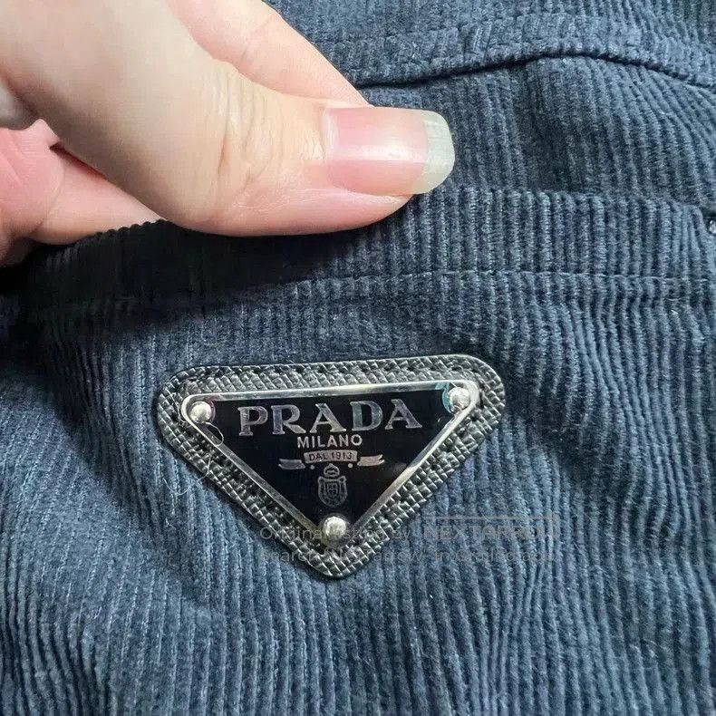Prada Prada Corduroy Shirt with Triangle Logo. Size US L / EU 52-54 / 3 - 4 Thumbnail