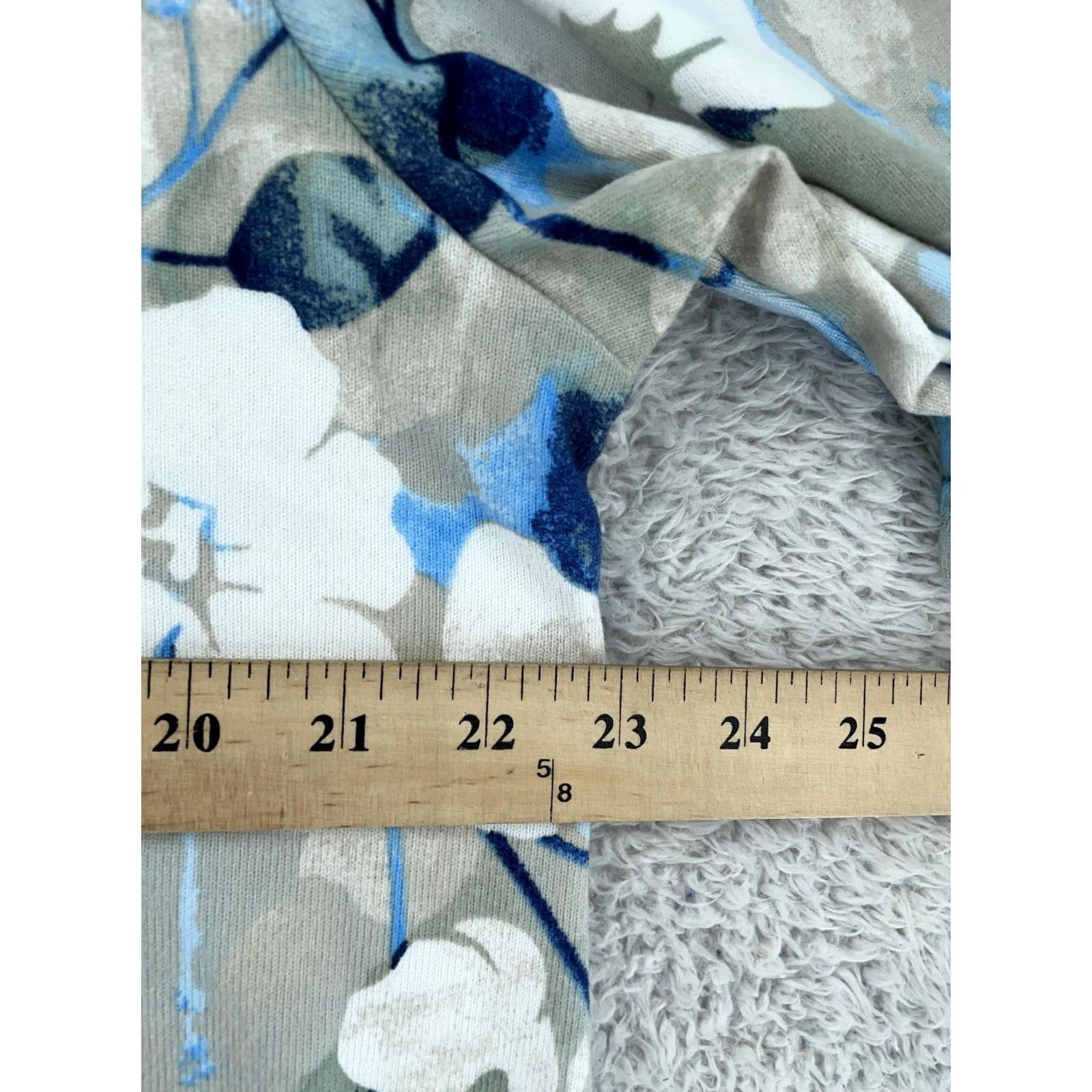 Vintage LuLaRoe Tunic Shirt Womens XL Blue Gray Floral Elizabeth Stretch V Neck Pullover Size XL / US 12-14 / IT 48-50 - 4 Thumbnail