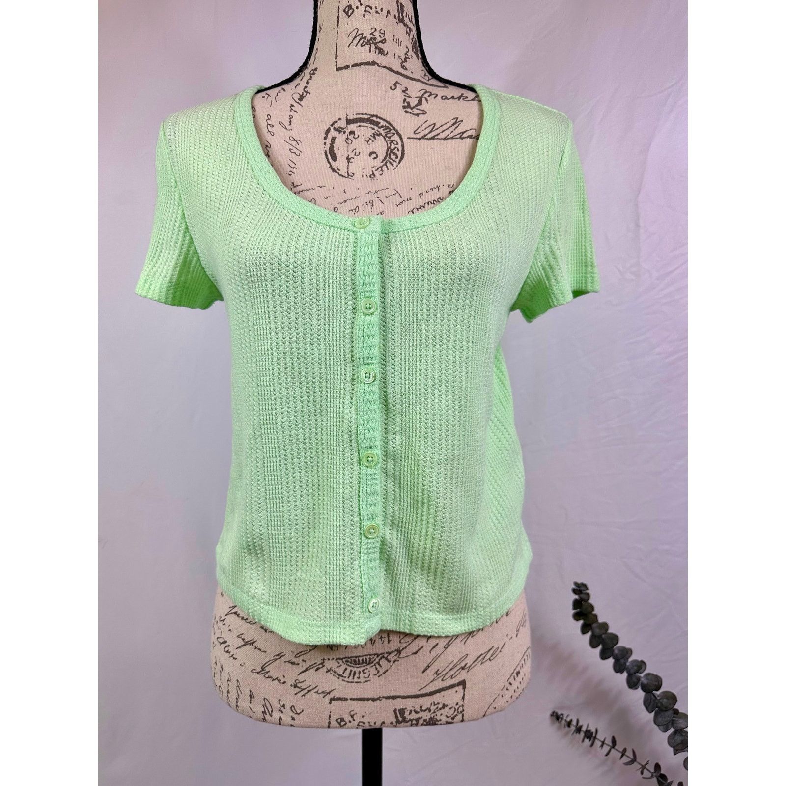 Other Elodie Waffle Knit Short Sleeve Button Up Crop Top Green XL Size XL / US 12-14 / IT 48-50 - 6 Thumbnail