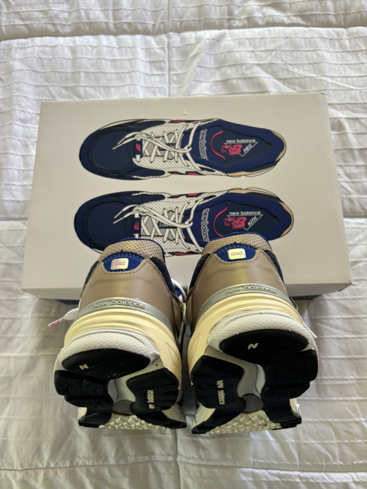 Kith × New Balance Kith x New Balance 990v3 ‘MiUSA - Daytona’ Size US 10.5 / EU 43-44 - 5 Thumbnail