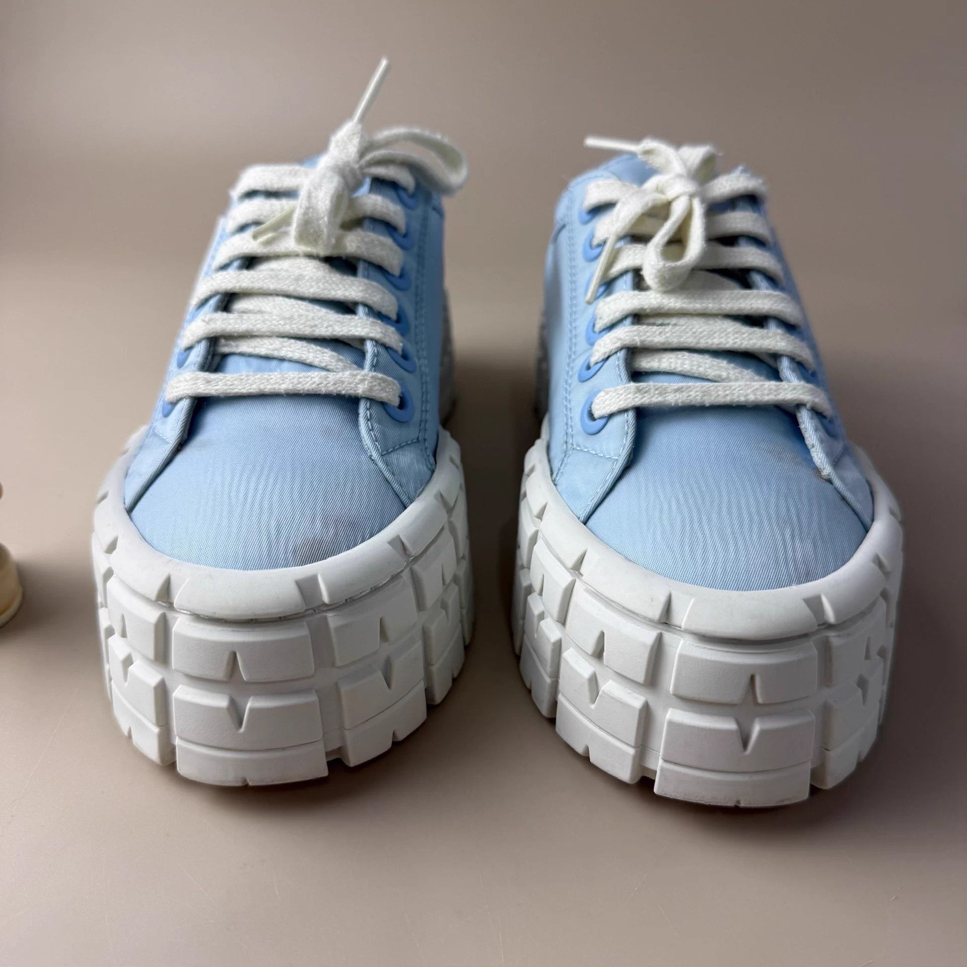 Prada Prada white/blue lace-up triangle sneakers 37 Size US 6 / IT 36 - 2 Thumbnail