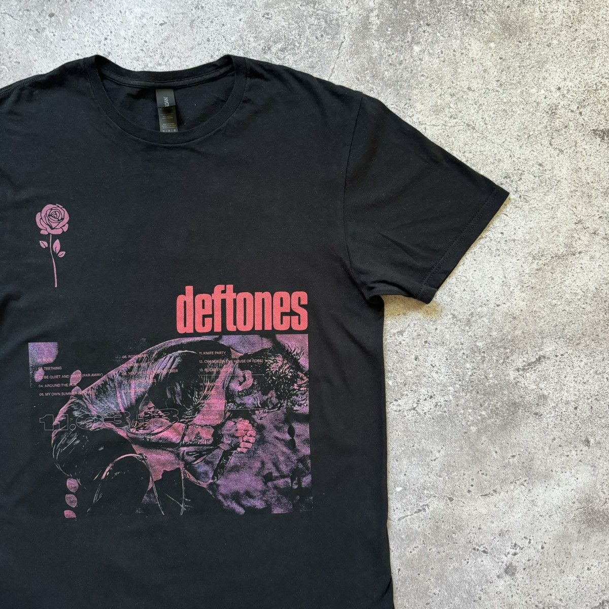 Band Tees deftones black T-Shirt Size US M / EU 48-50 / 2 - 2 Thumbnail