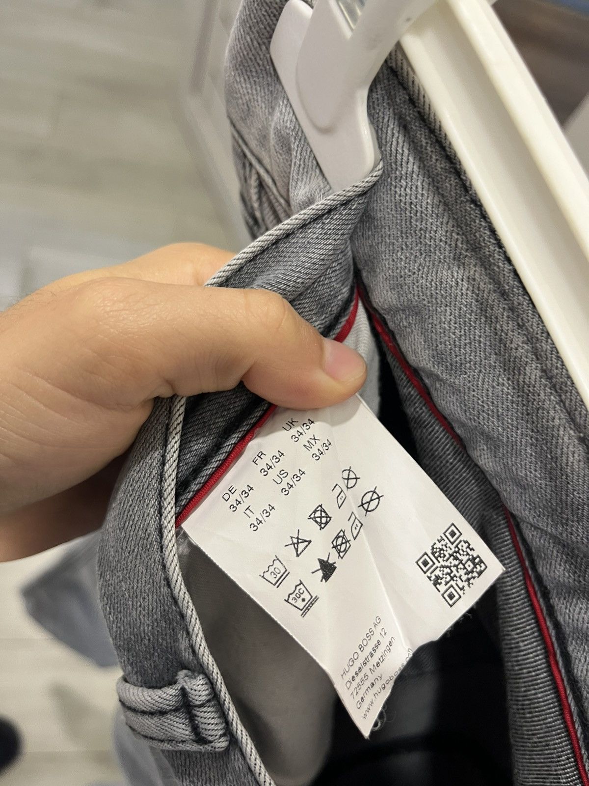 Hugo Boss Vintage Hugo Boss WIP Jeans American Wear Y2K Casual Style Size US 34 / EU 50 - 4 Thumbnail