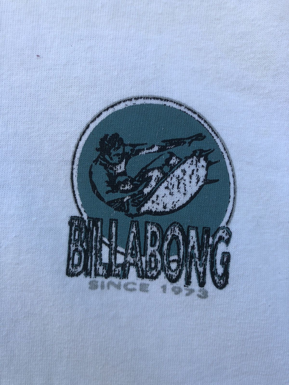 Billabong Vintage Y2K Billabong Surfing Backhit Tshirt Size US L / EU 52-54 / 3 - 5 Thumbnail