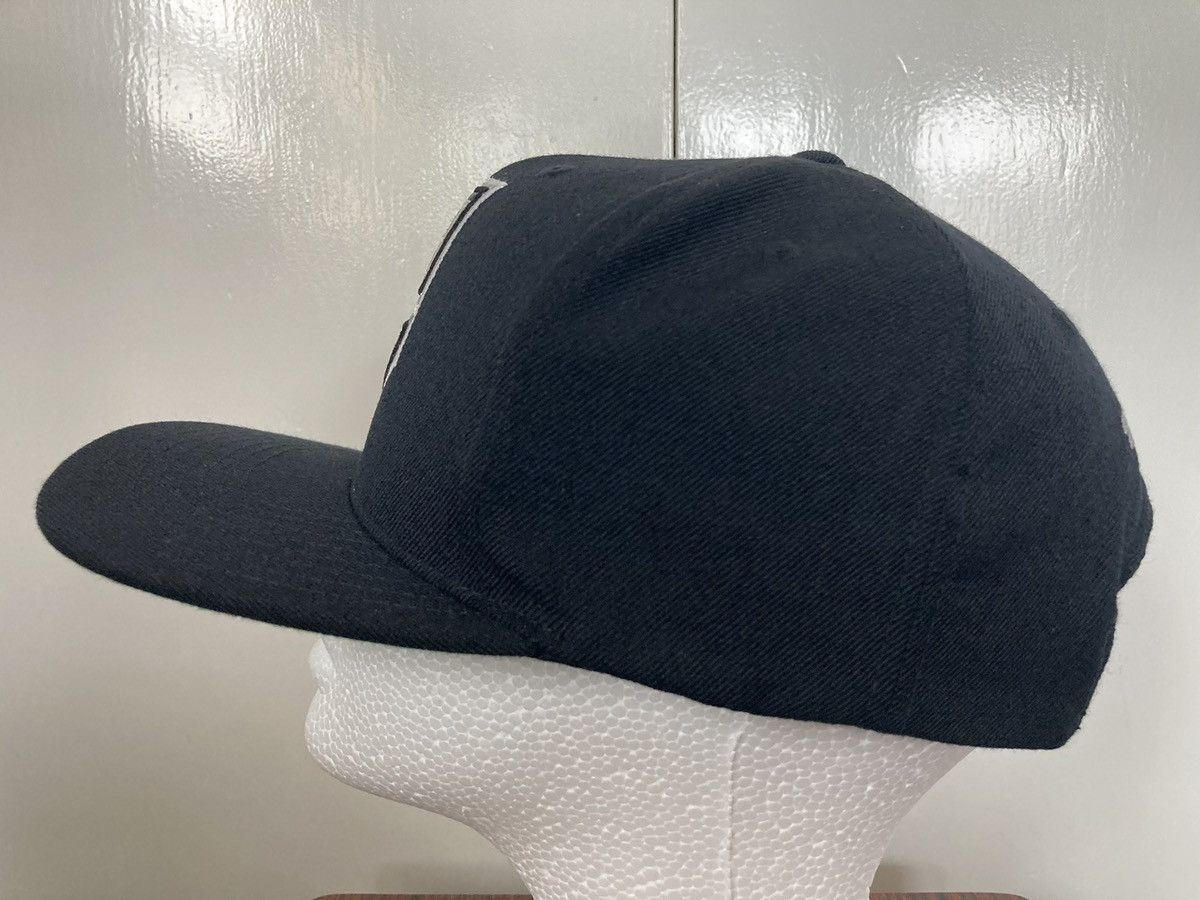 Mitchell & Ness LOS ANGELES KINGS LA MITCHELL & NESS SNAPBACK HAT CAP NHL Size ONE SIZE - 6 Thumbnail