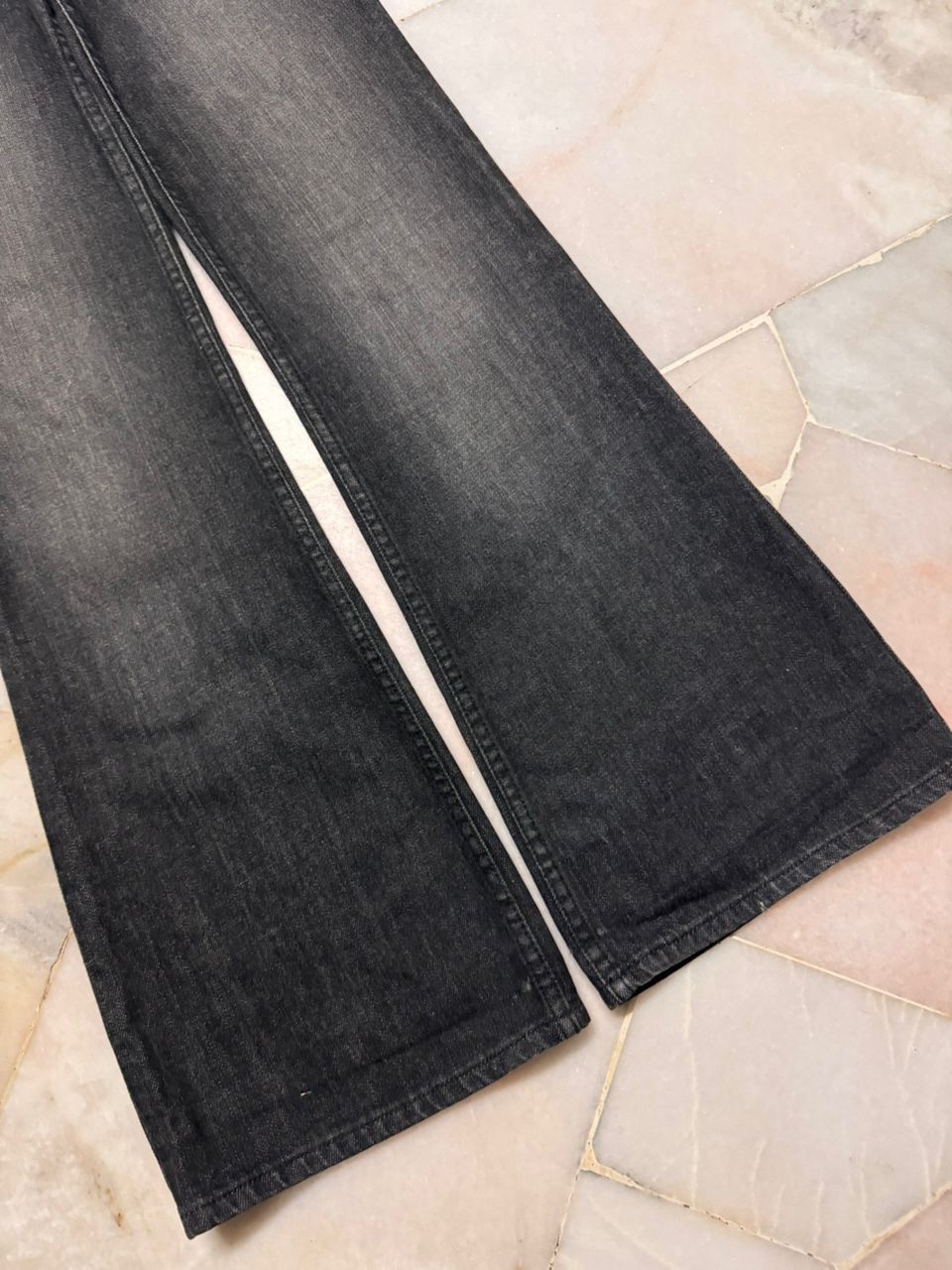 Tornado Mart 💥BELL BOTTOM💥BAGGY FLARE STEEPLE JACK MUDWASH DISTRESSED Size US 28 / EU 44 - 6 Thumbnail
