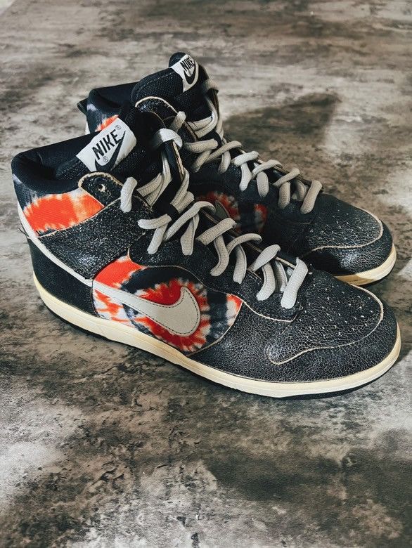 Huf × Nike 2004 Nike SB Dunk High HUF Tie Dye Size US 11 / EU 44 - 3 Thumbnail