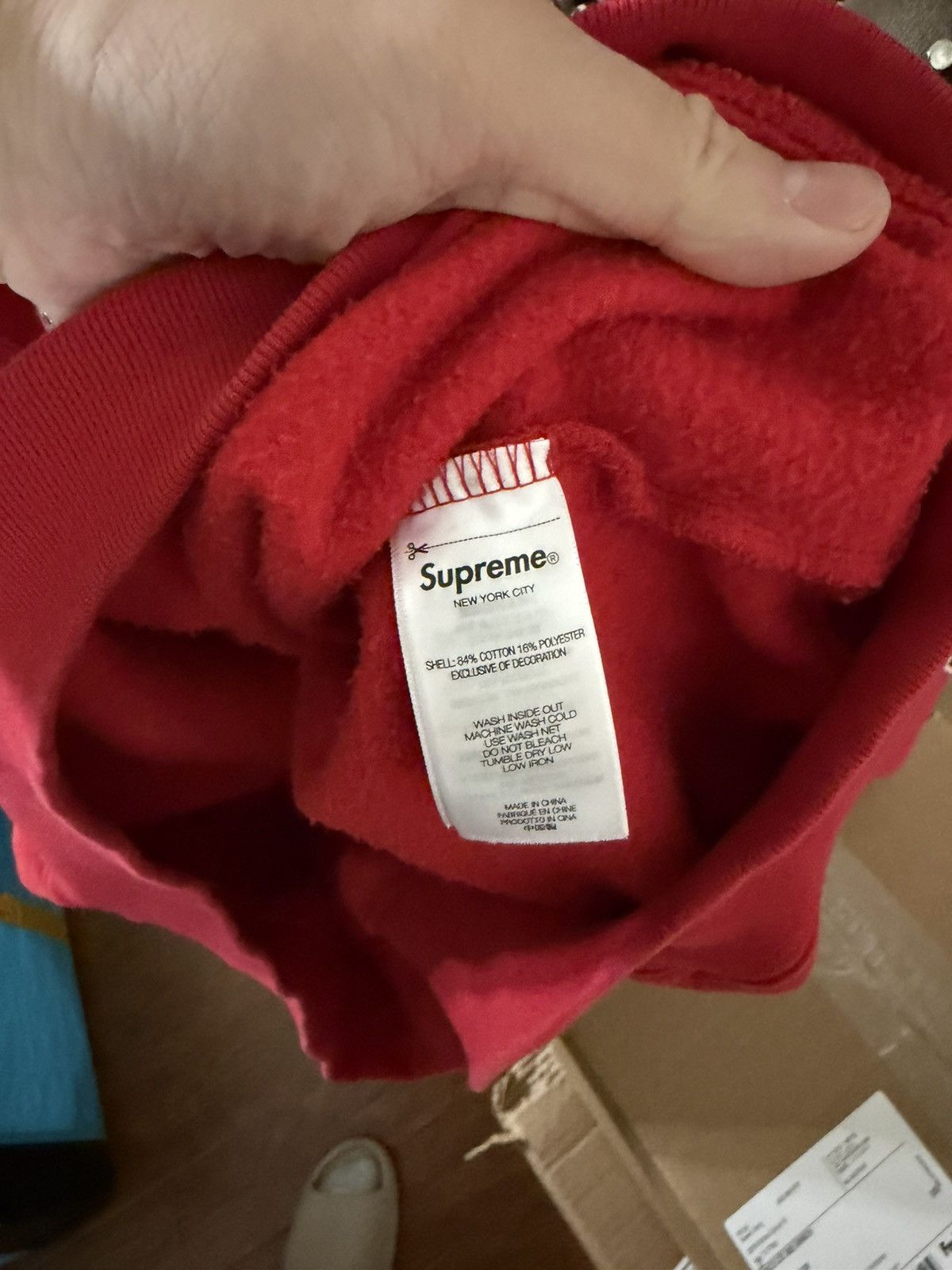 Supreme Supreme Champions Hoodie Red XXL WORN ONCE Size US XXL / EU 58 / 5 - 4 Thumbnail