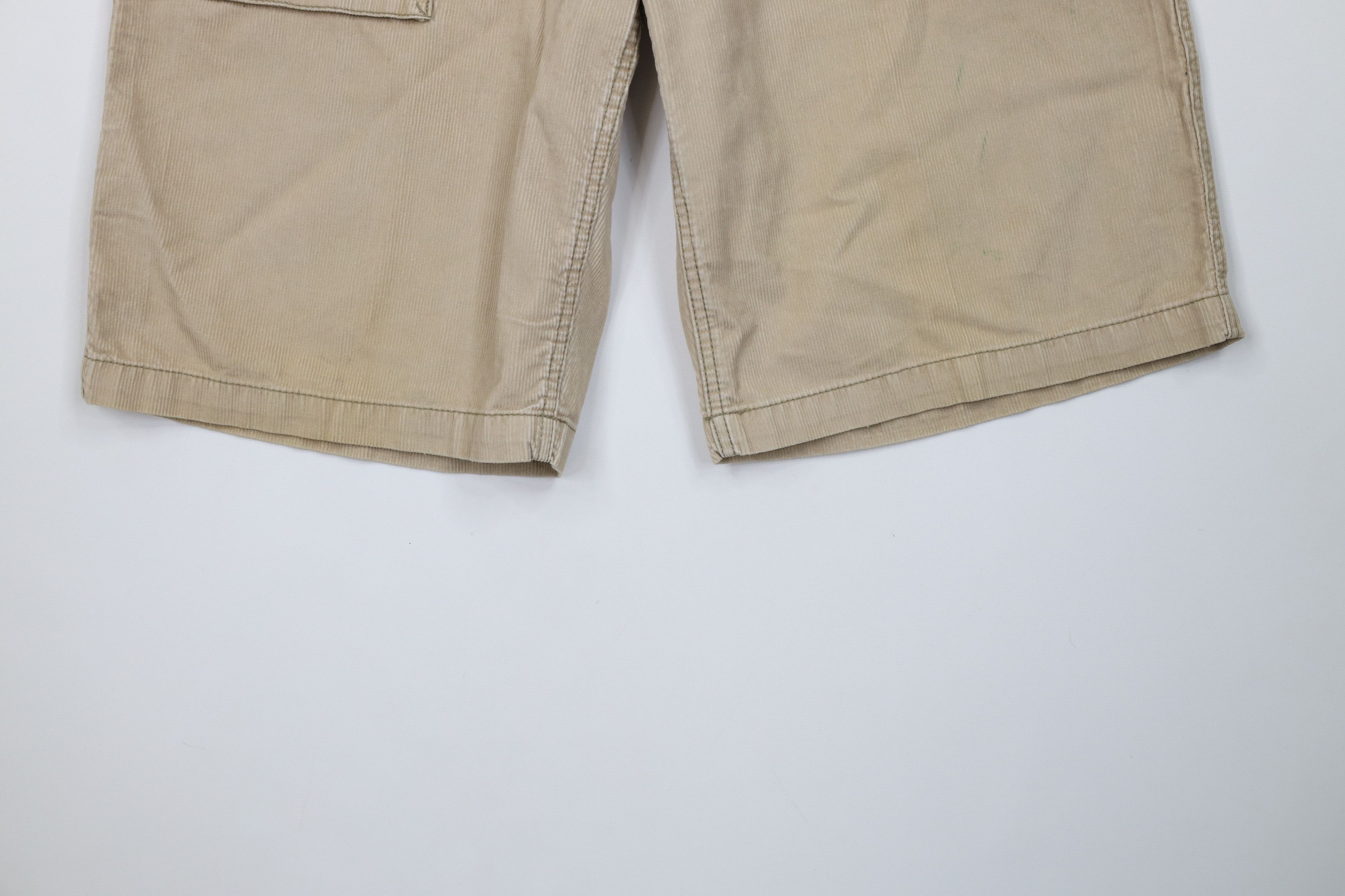 Vintage Vintage 90s Y2K Streetwear Baggy Big Pocket Corduroy Shorts Size US 34 / EU 50 - 4 Thumbnail
