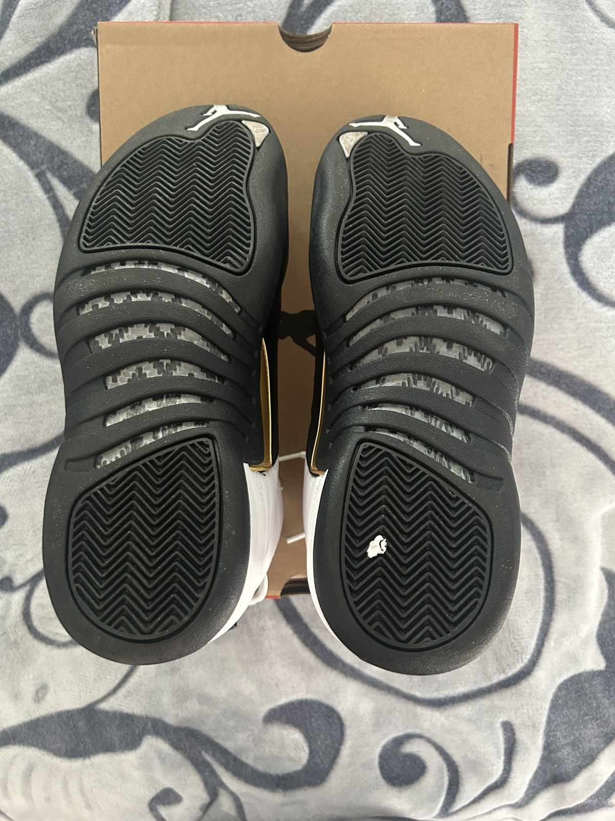 Jordan Brand Jordan 12 Royalty Taxi Size US 10 / EU 43 - 5 Thumbnail