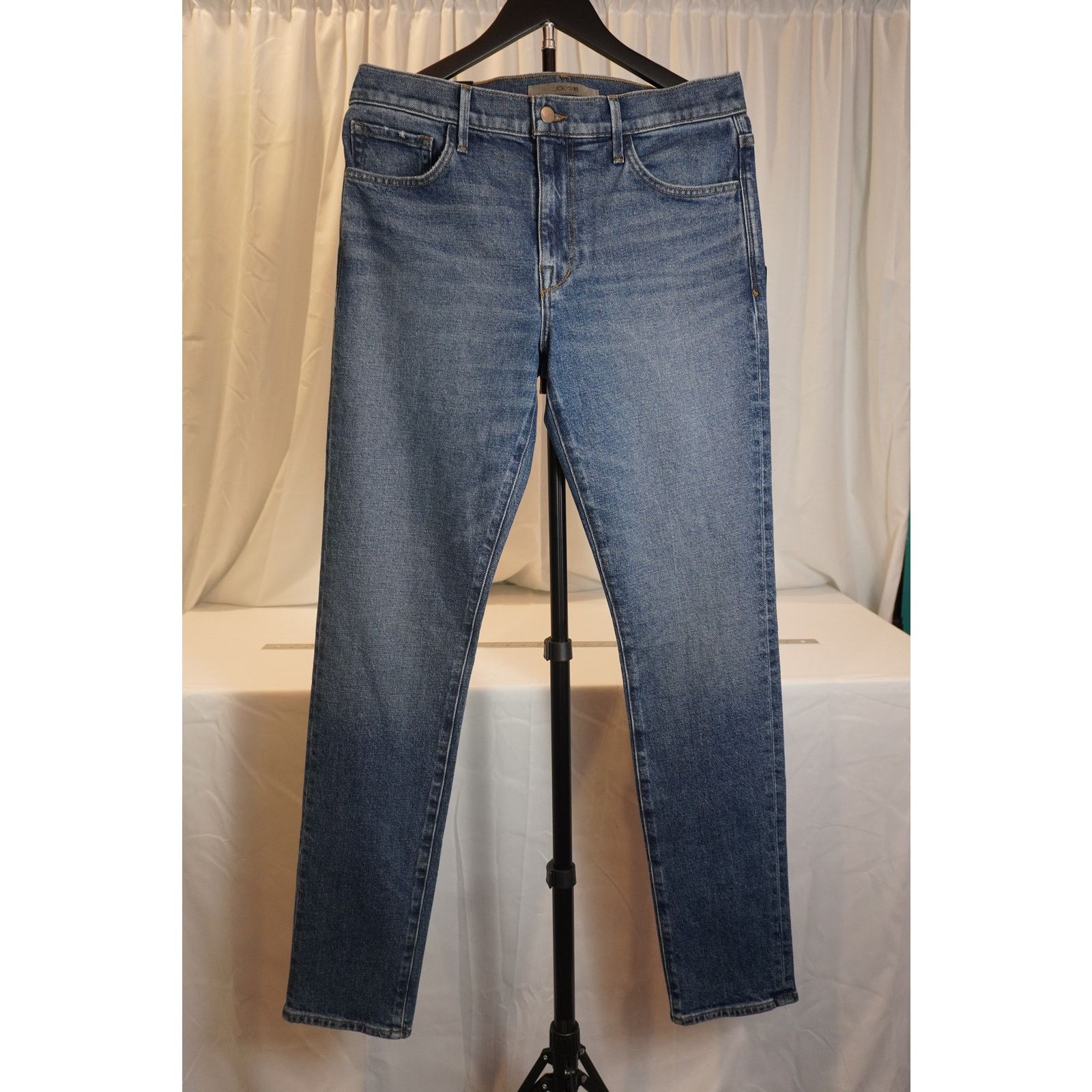 Joe's Joe’s Jeans “The Asher” Slim Fit Jeans Size 31 Blue Denim Size US 31 - 1 Thumbnail