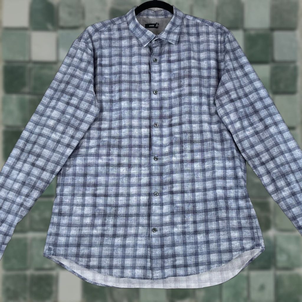 Vince Vince Blue Plaid Button-Up Dress Shirt Mens Long Sleeve 100% Cotton Size Large Size 42R - 1 Thumbnail