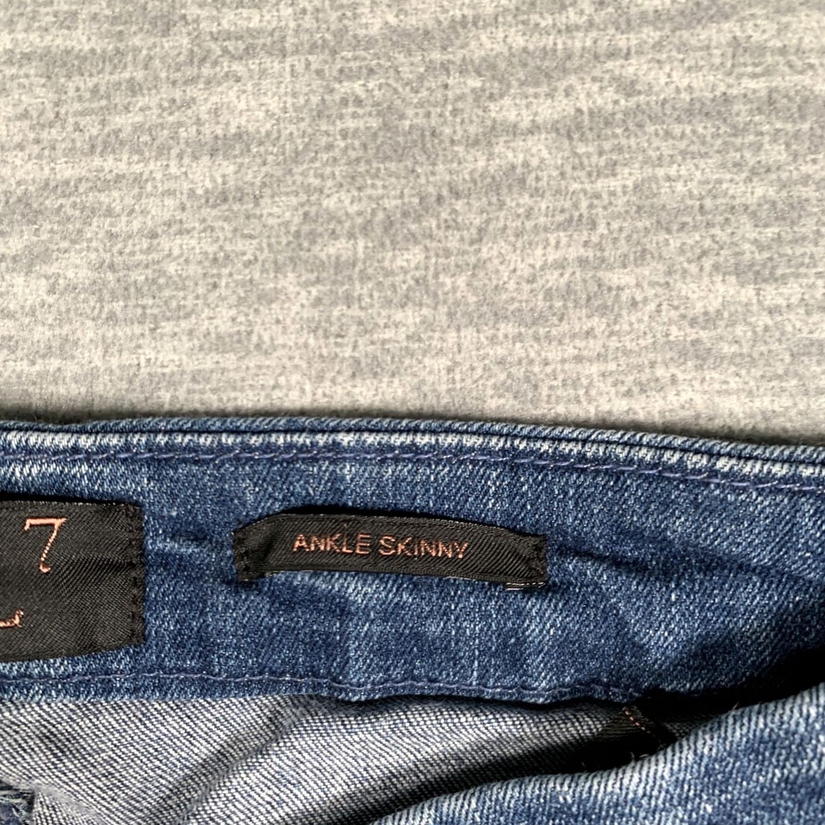 Vintage Jen7 Jeans Womens 10 Ankle Skinny Beaded Pocket Stretch Denim Mid Rise Blue Size 32" / US 10 / IT 46 - 7 Thumbnail