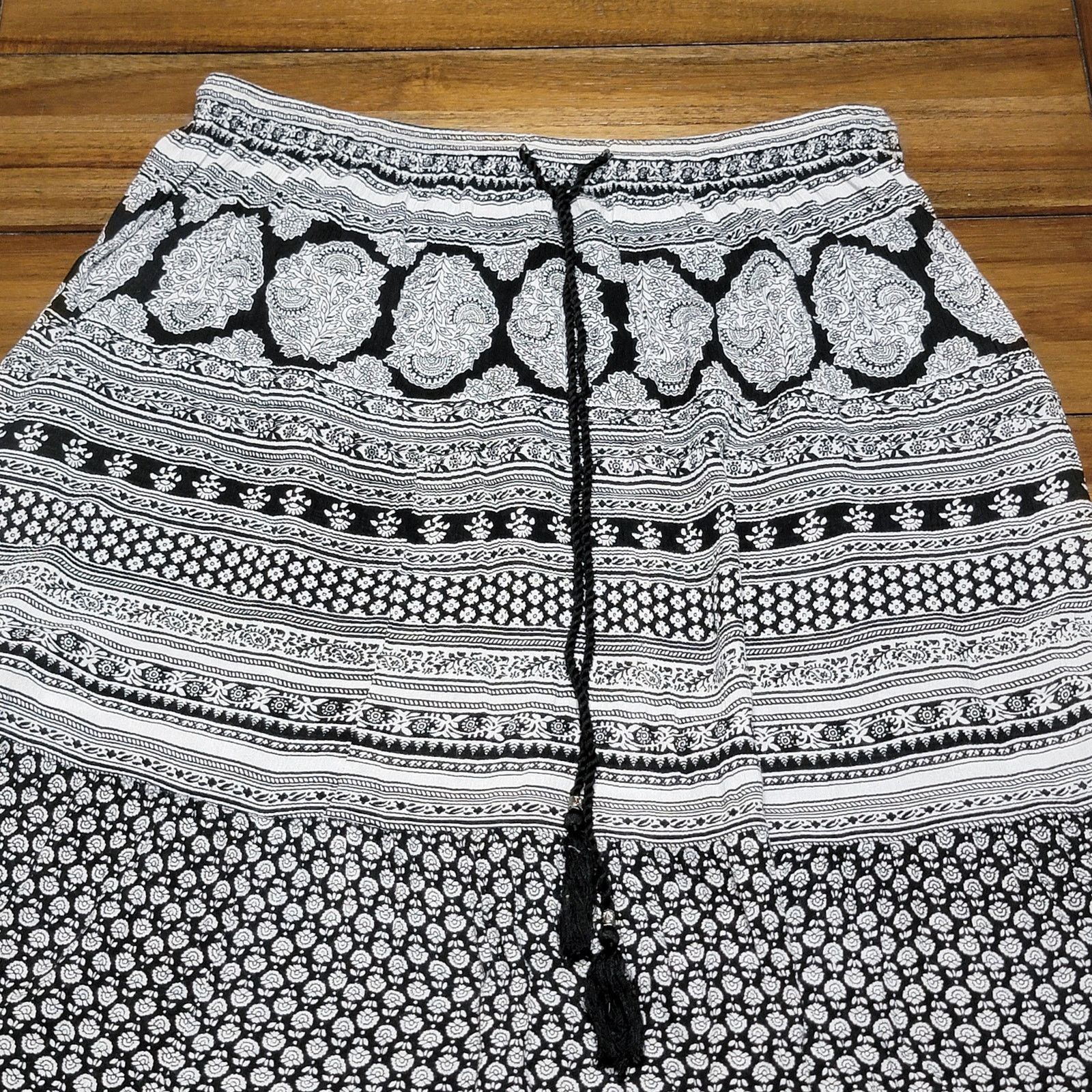 Other NY Collection B&W Boho Full Length Skirt - Size XL Petite Size 34" / US 12 / IT 48 - 2 Thumbnail