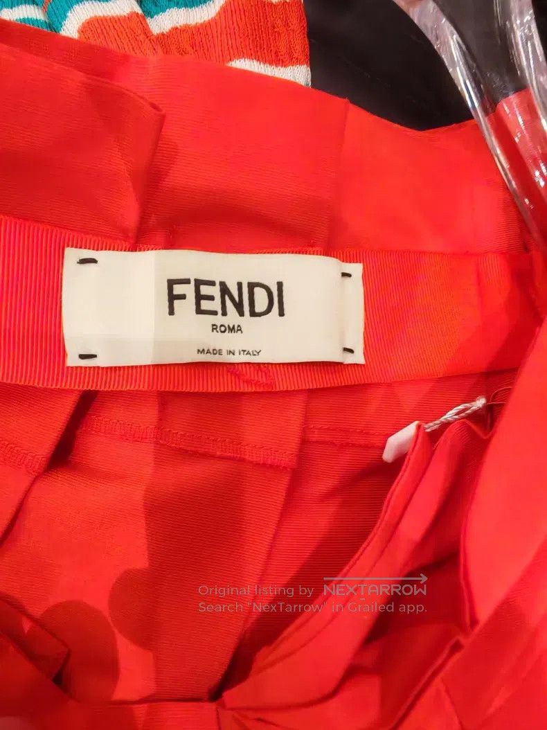 Fendi Fendi Runway style super large skirt flared pleated skirt Size 25" / US 0 / IT 36 - 4 Thumbnail