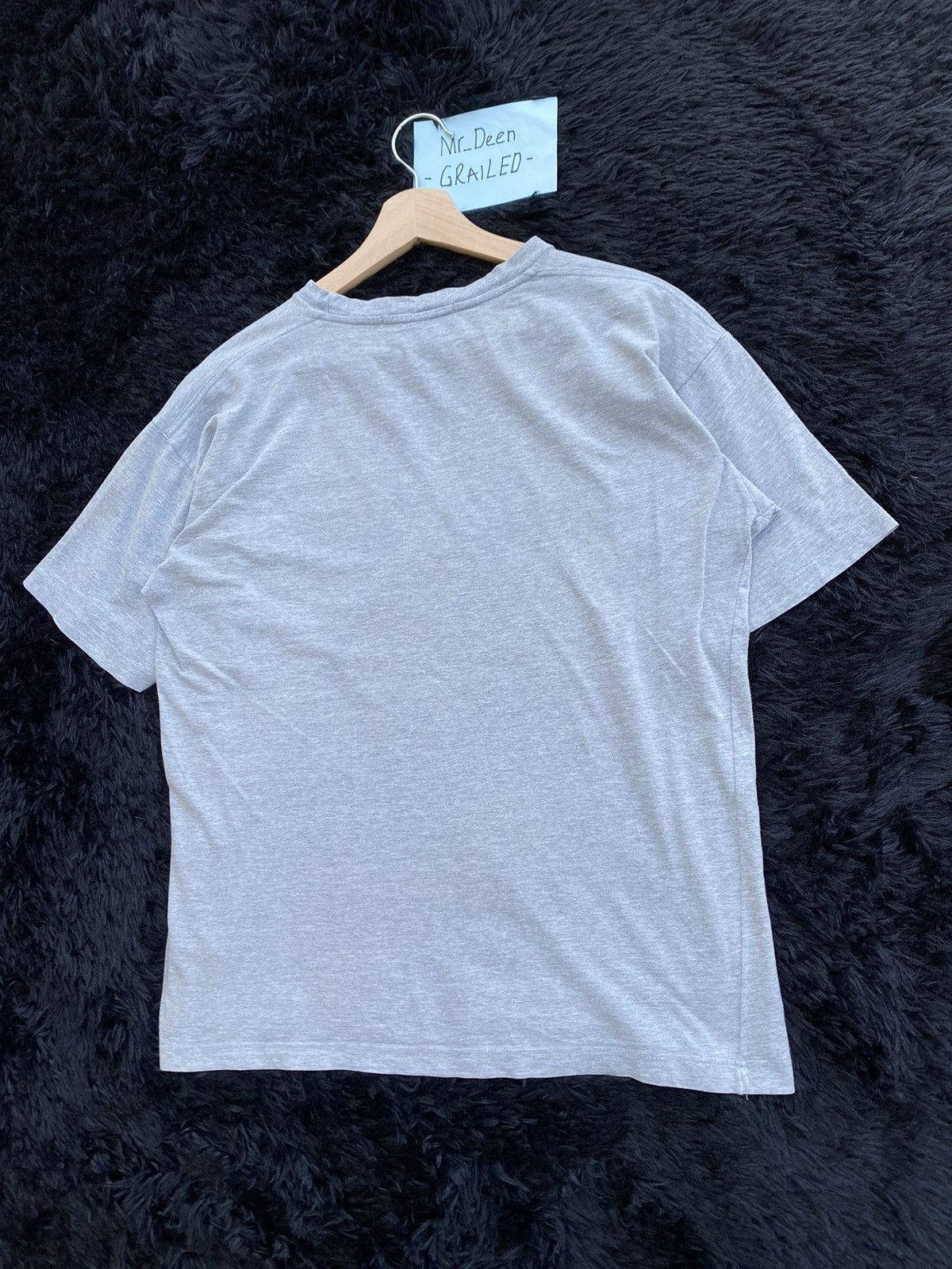 Givenchy Rare Vintage Givenchy Spellout Tshirt Size US L / EU 52-54 / 3 - 15 Thumbnail