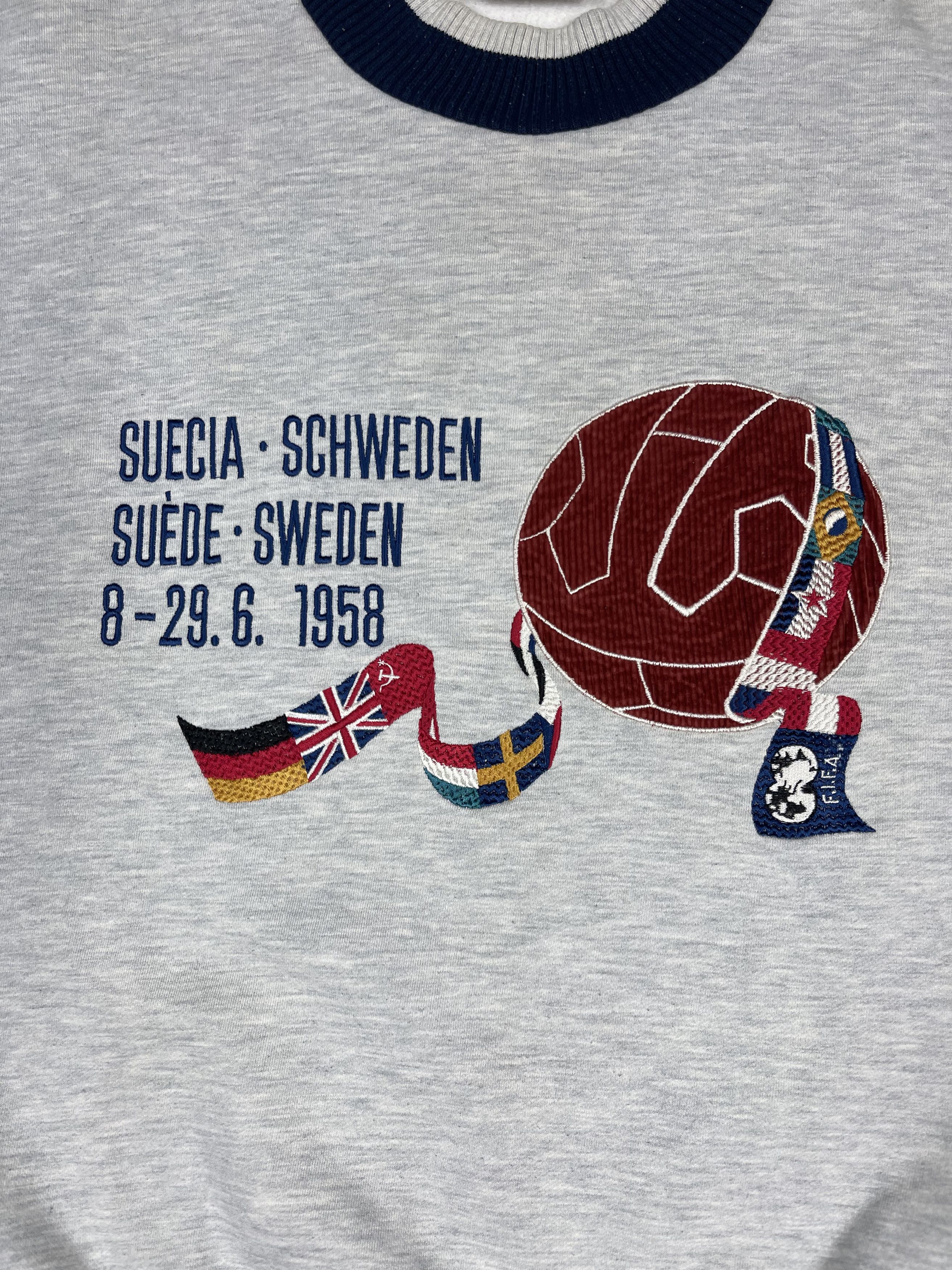 Adidas Adidas Sweatshirt Sweden 1958 FIFA World Cup Jules Rimet Size US M / EU 48-50 / 2 - 3 Thumbnail