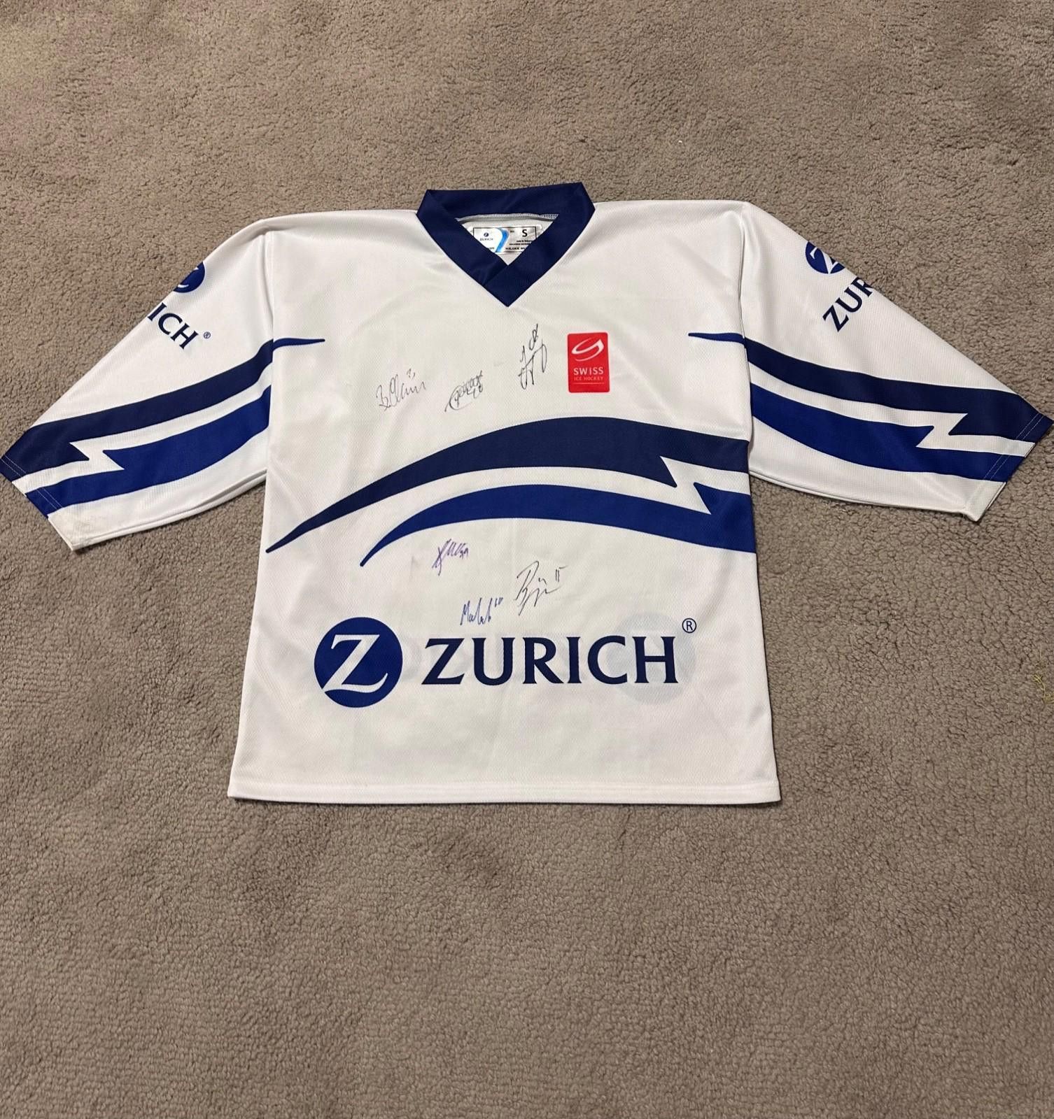 Other Vintage Zurich Switzerland Ice Hockey Jersey White Size S Size US S / EU 44-46 / 1 - 1 Thumbnail