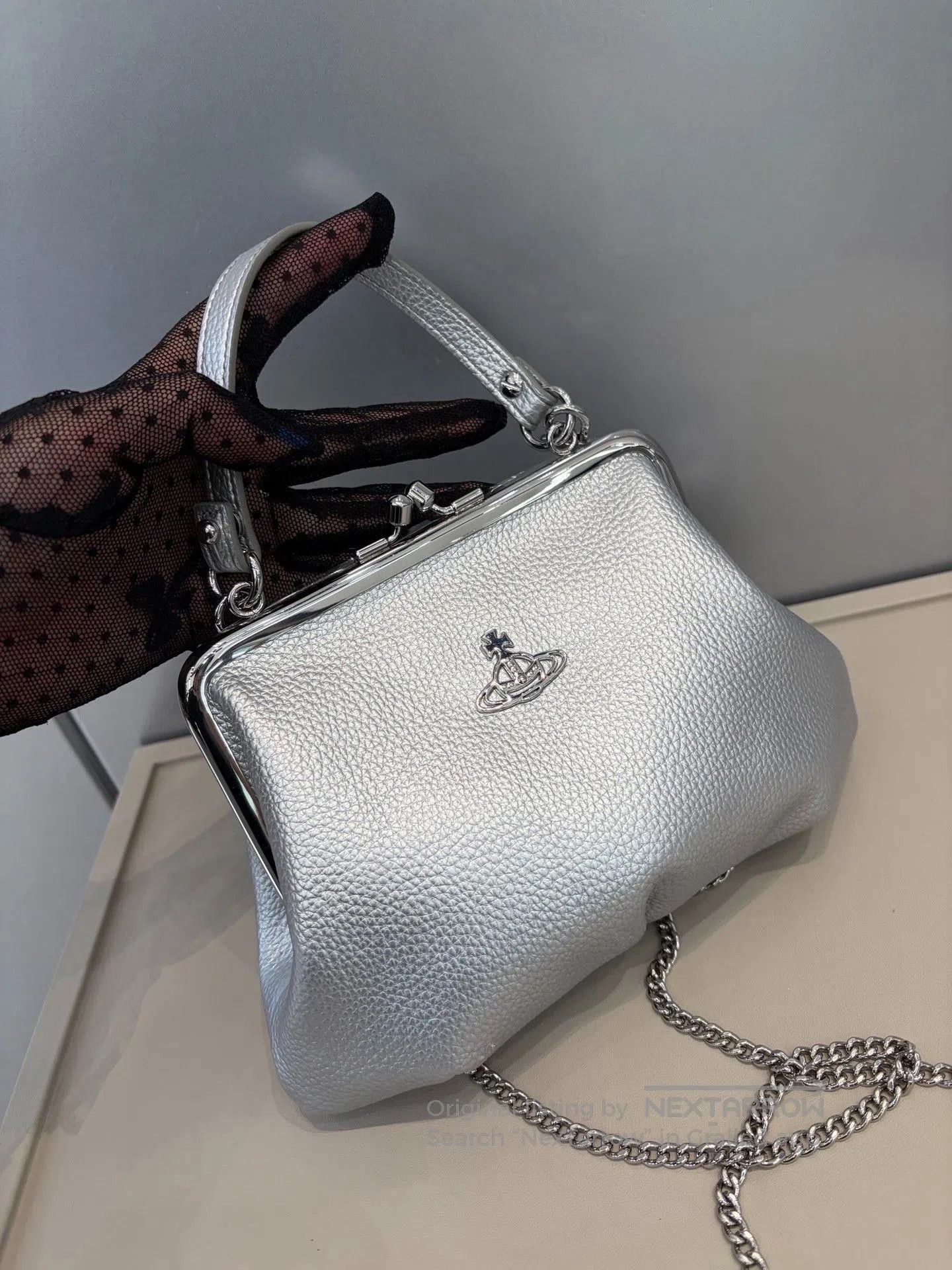 Vivienne Westwood Vivienne Westwood Silver Evening Bag. Size ONE SIZE - 5 Thumbnail