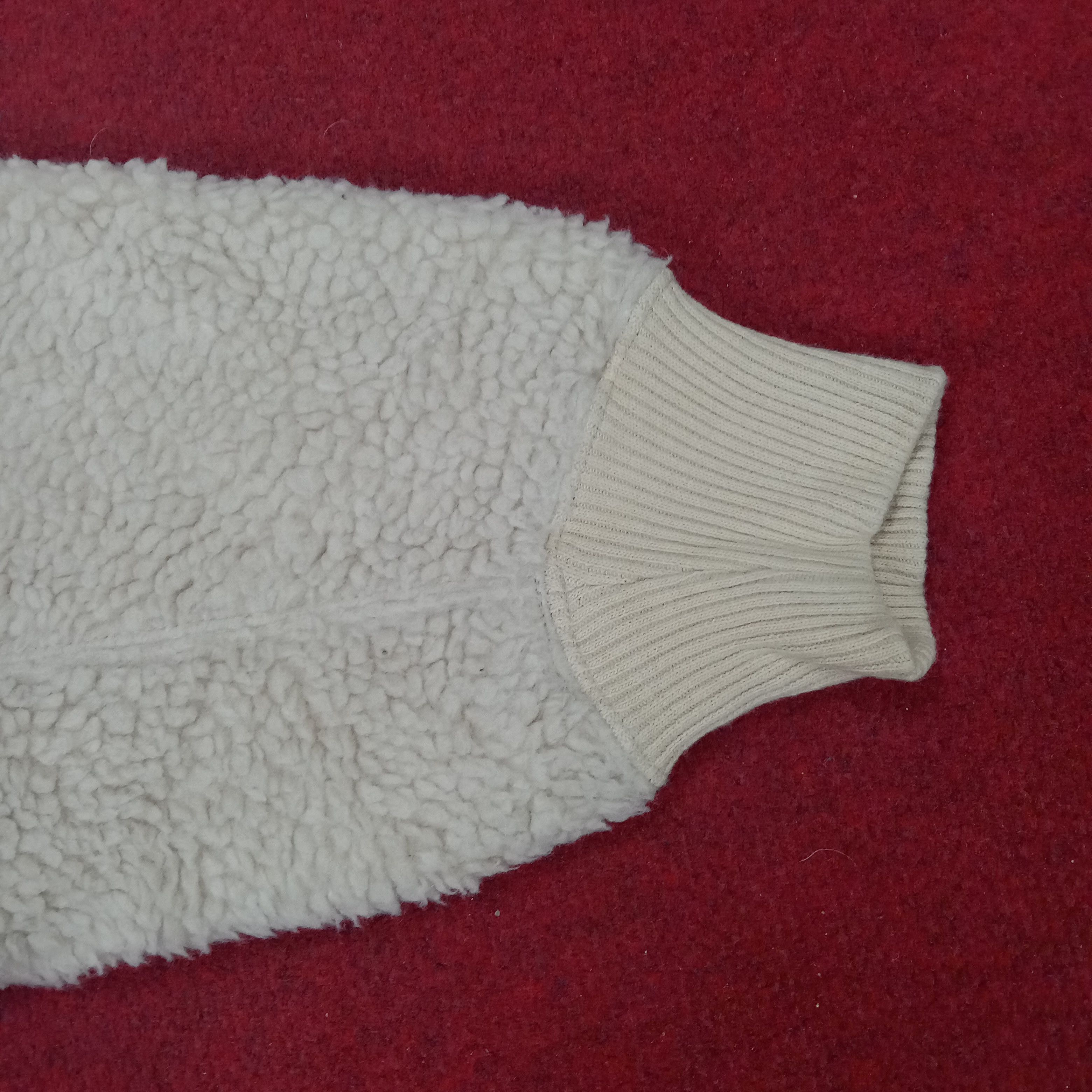 Japanese Brand × Uniqlo Uniqlo Japanese Brand Winter Streetwear Style Sherpa Jacket Size US M / EU 48-50 / 2 - 5 Thumbnail