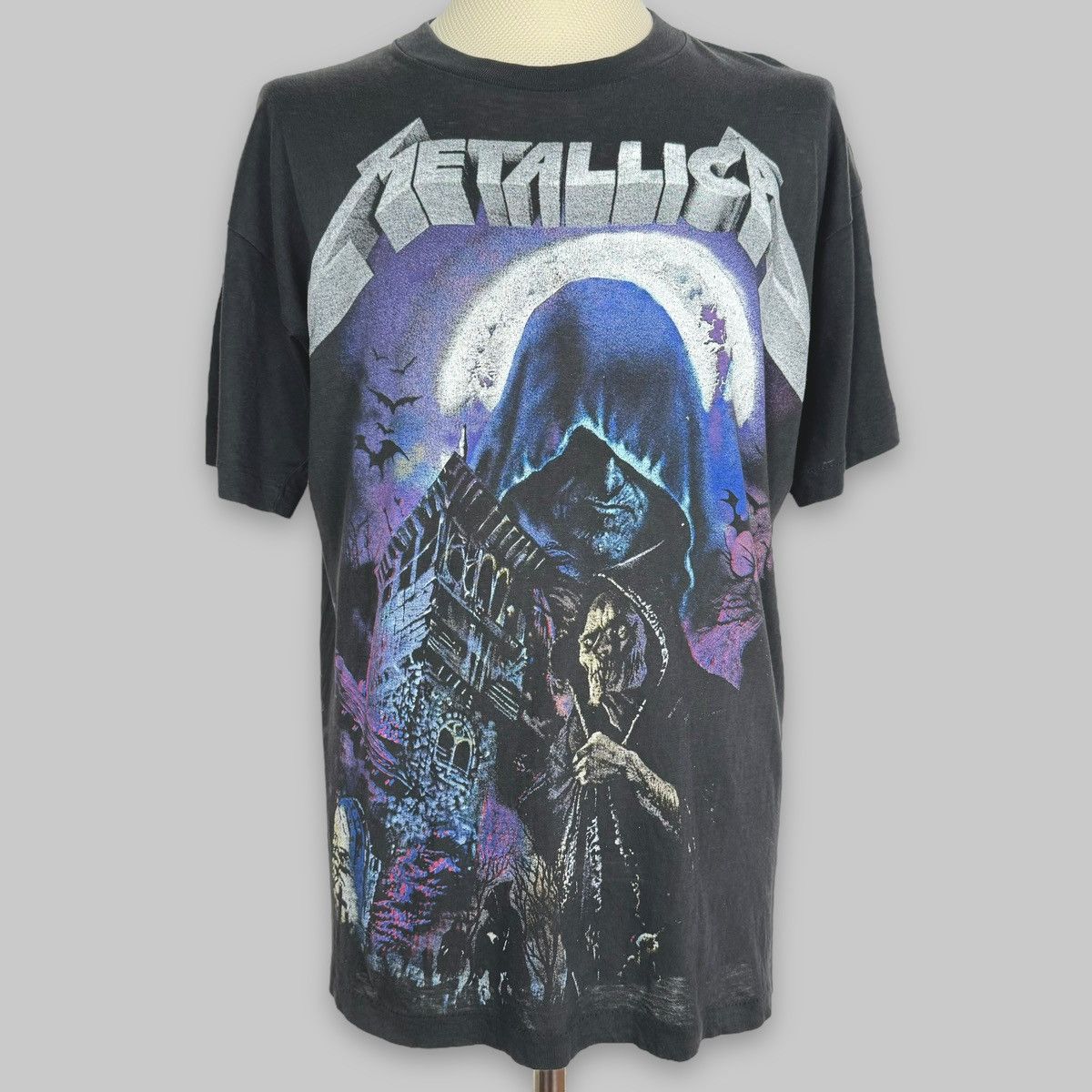 Band Tees Vintage Early 90s Metallica Tower Monster All Over T Shirt Size US XL / EU 56 / 4 - 1 Thumbnail