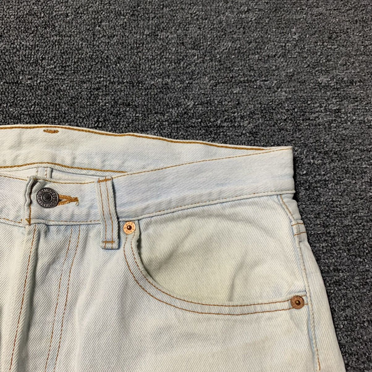 Levi's 80s Vintage Levi's 501 Made In USA Distressed Jeans 33x32 Size US 33 - 15 Thumbnail
