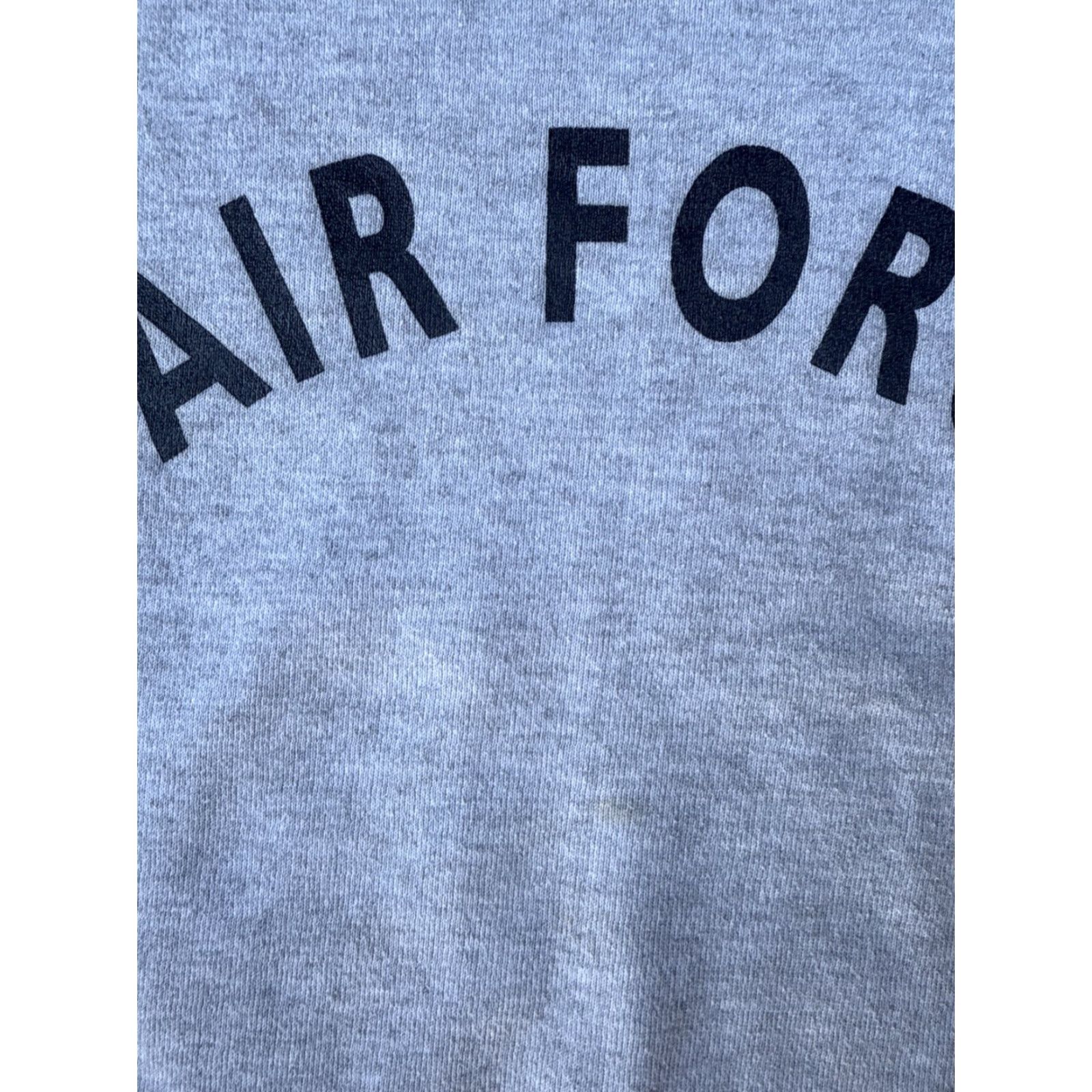 Vintage VINTAGE Air Force Sweatshirt Crewneck US Army XS Gray Military US USAF Logo 80s 90s Vintage Mens Crew Neck Pullover Size US XS / EU 42 / 0 - 4 Thumbnail