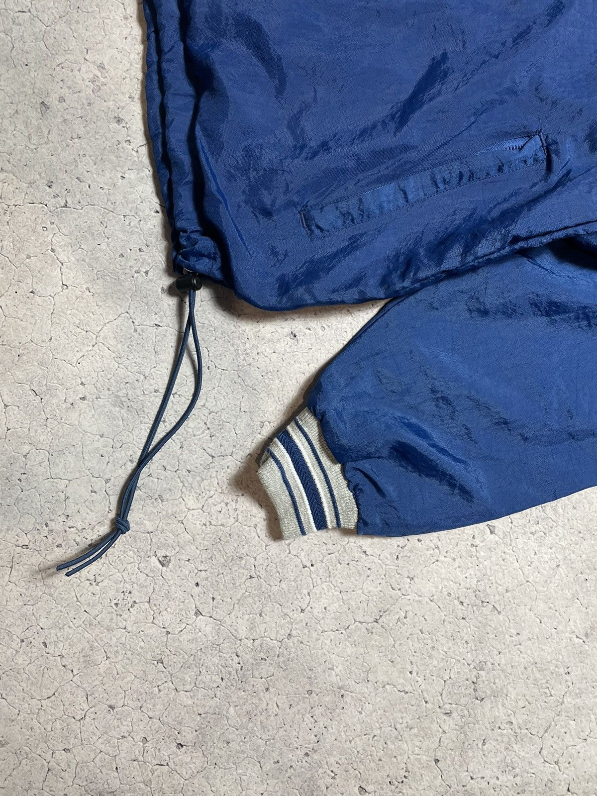 Champion × Vintage Vintage Nylon Anorak Champion Big Logo Jacket Rare Size US L / EU 52-54 / 3 - 4 Thumbnail