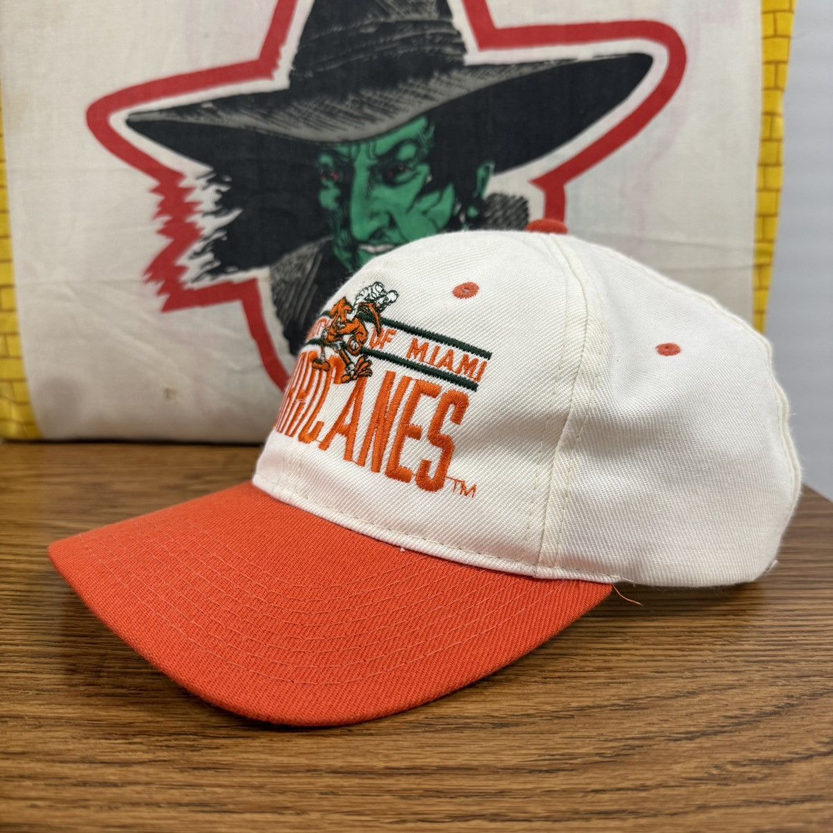 NCAA × Vintage Vintage 90s Miami Hurricanes Script Big Logo SnapBack Hat Size ONE SIZE - 3 Thumbnail