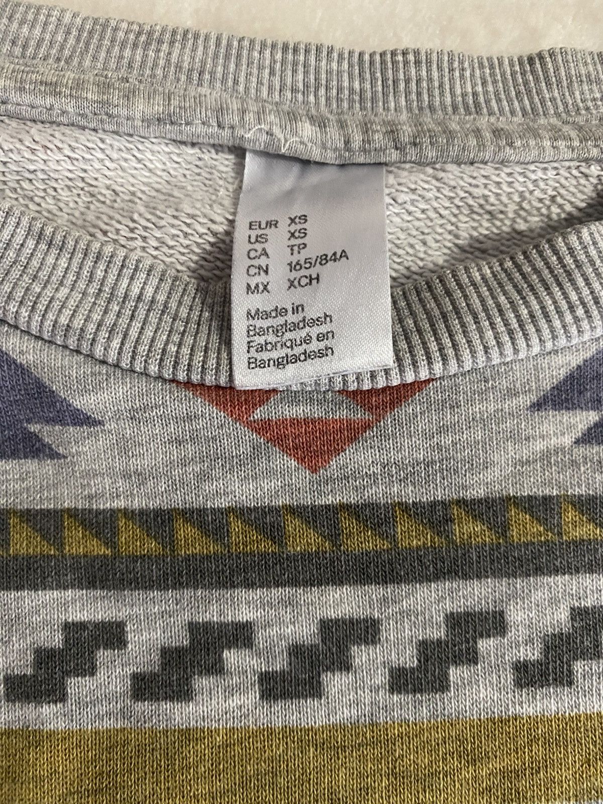H&M H&M Divided Sweater Size US XS / EU 42 / 0 - 2 Thumbnail