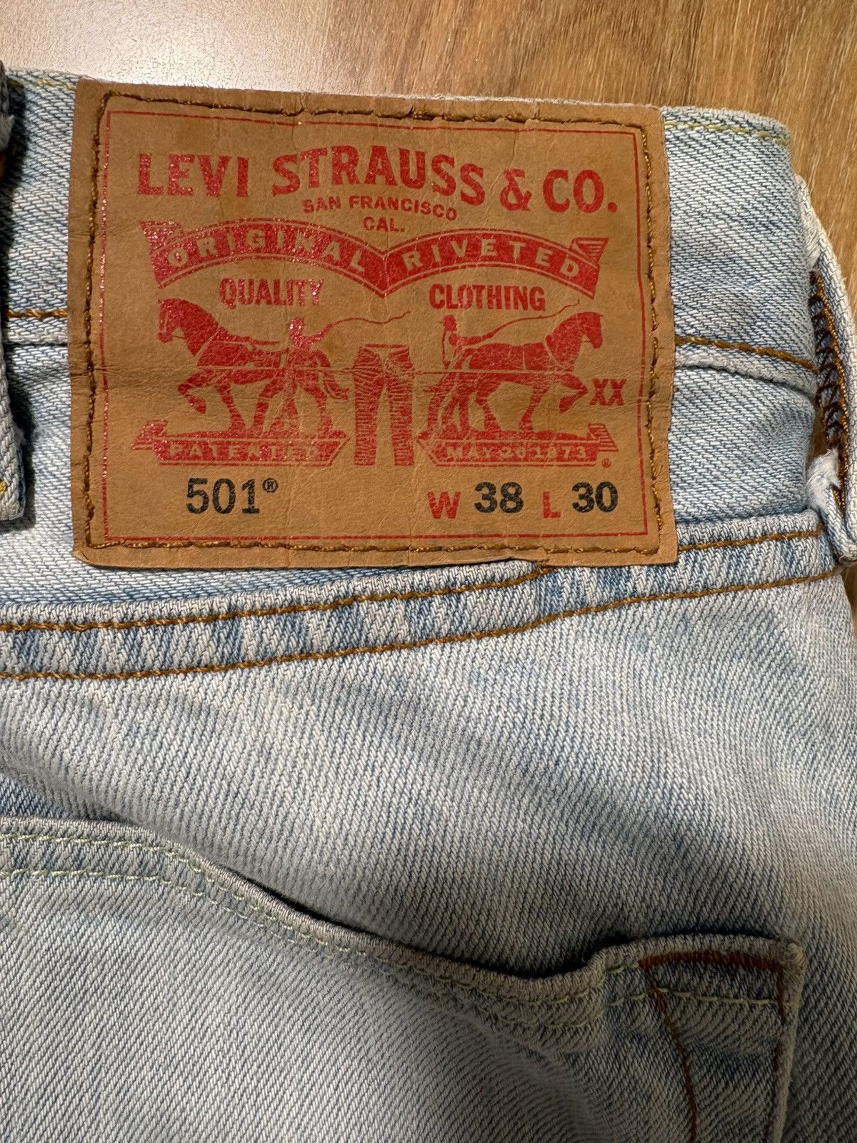 Levi's Vintage Clothing Vintage Levi's 501 Original Button Fly Light WashJeans 38x30 Size US 38 / EU 54 - 6 Thumbnail