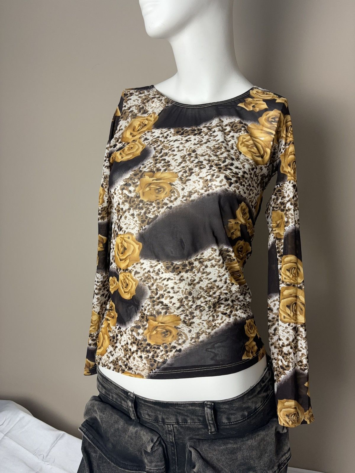Japanese Brand × Vintage Roses printed mesh long sleeve vintage top Size M / US 6-8 / IT 42-44 - 1 Thumbnail