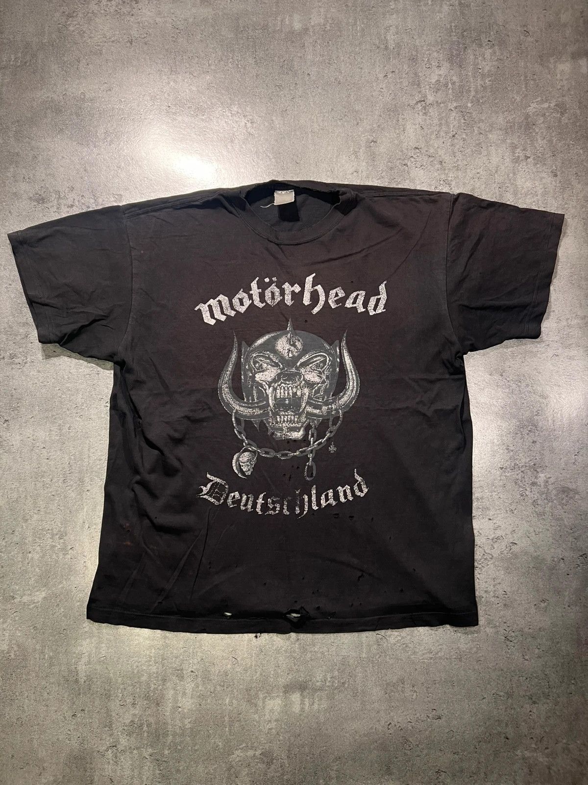 Vintage Vintage rare thrashed destroyed motorhead deutschland tshirt Size US L / EU 52-54 / 3 - 1 Thumbnail