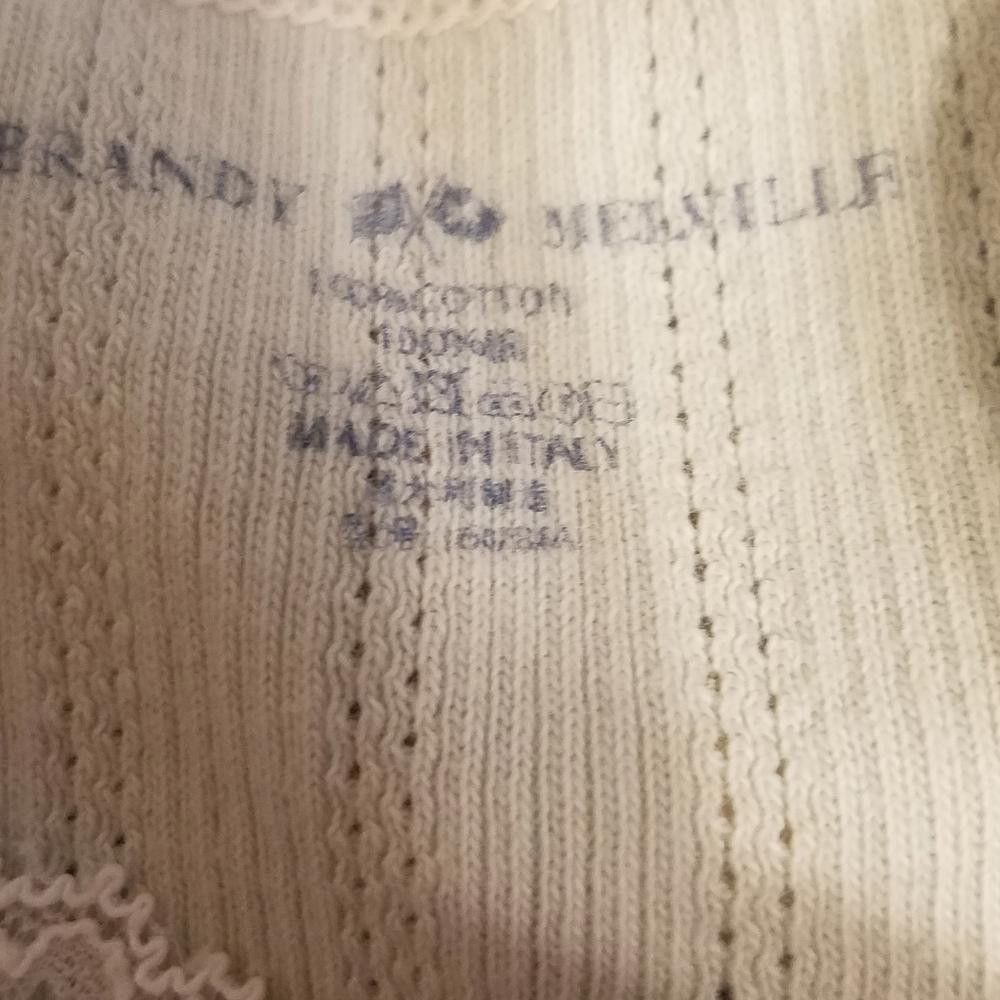 Designer Brandy Melville Crop Top Size ONE SIZE - 2 Thumbnail