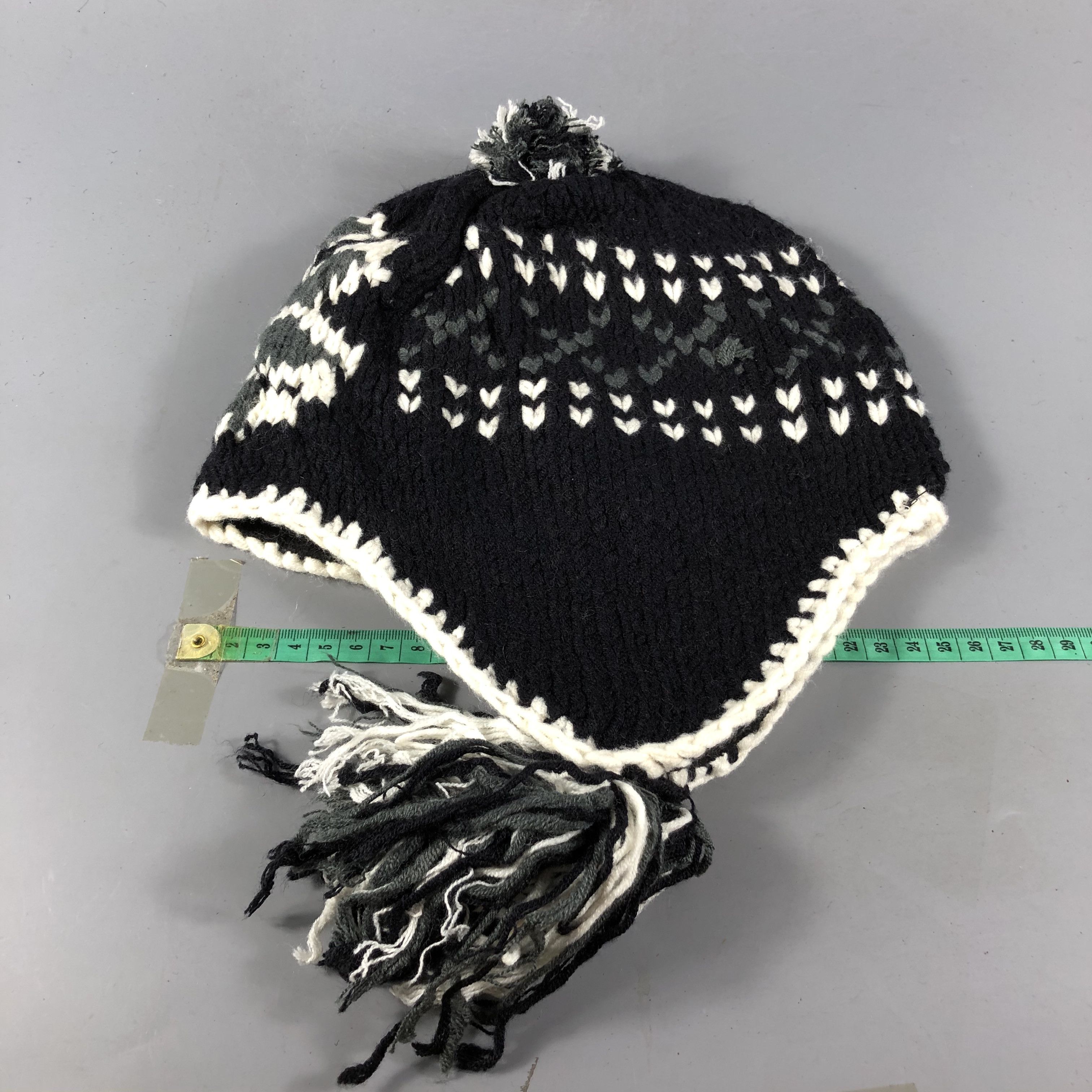 Vintage Fair Isle Earflap Bobble Beanie Snowcap Snow Hat B815 Size ONE SIZE - 3 Thumbnail