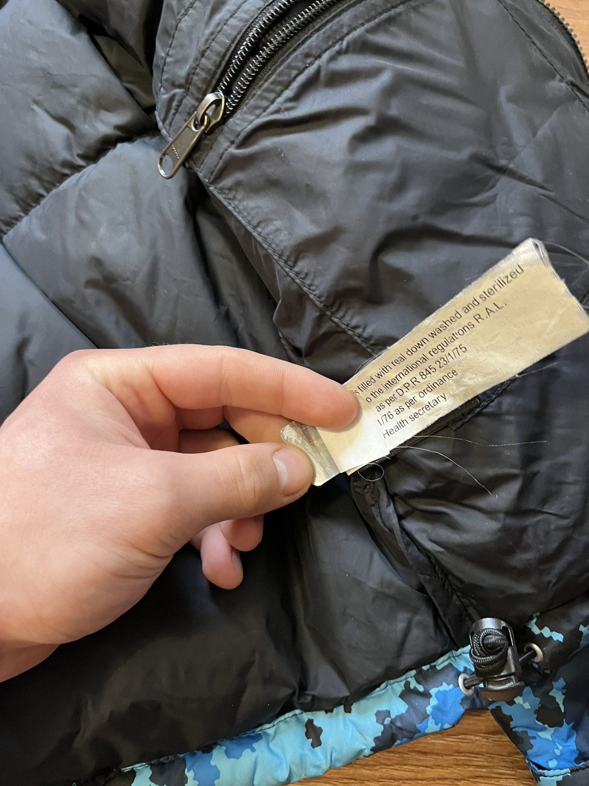 The North Face The North Face 1996 Retro Nuptse 700 Camo Jacket Size US S / EU 44-46 / 1 - 9 Thumbnail