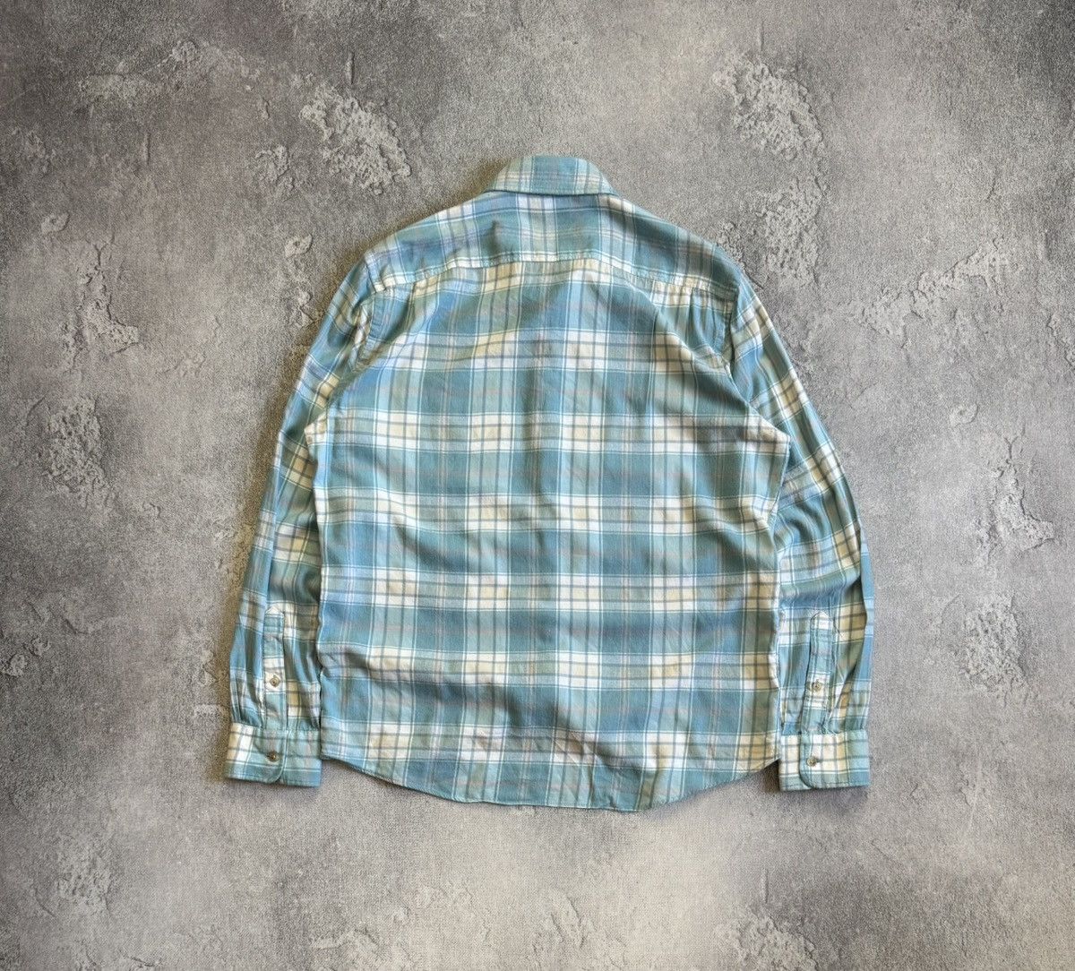 Faherty Faherty L/size flannel chekered plaid shirt 👔 button up Size US L / EU 52-54 / 3 - 11 Thumbnail