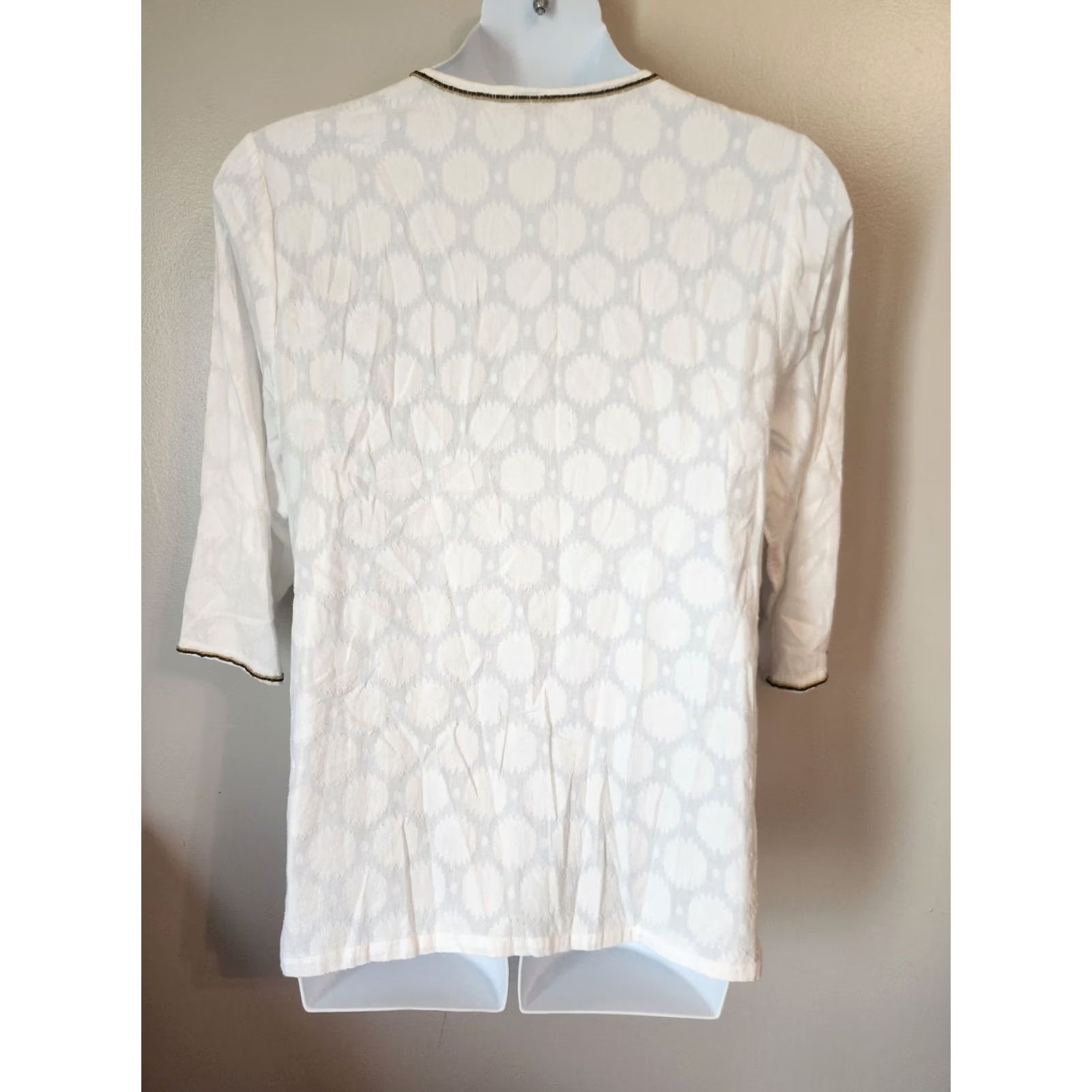 Charter Club Charter Club Woman White Beaded Detailed Tunic Top Blouse 0X V-Neck 3/4 Sleeve Casual Hippie Boho Yoga Travel Party/Cocktail Women Size XL / US 12-14 / IT 48-50 - 5 Thumbnail