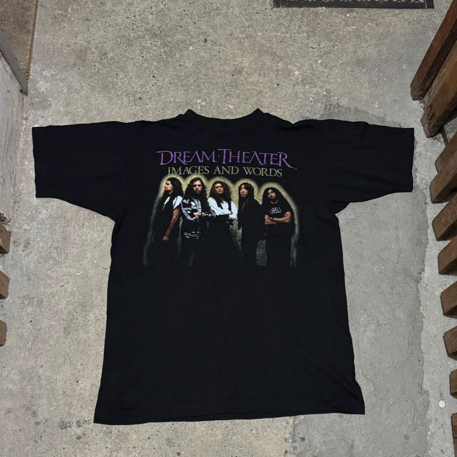 Band Tees Vintage 90s Dream Theater “images and words” t-shirt Size US XL / EU 56 / 4 - 1 Thumbnail