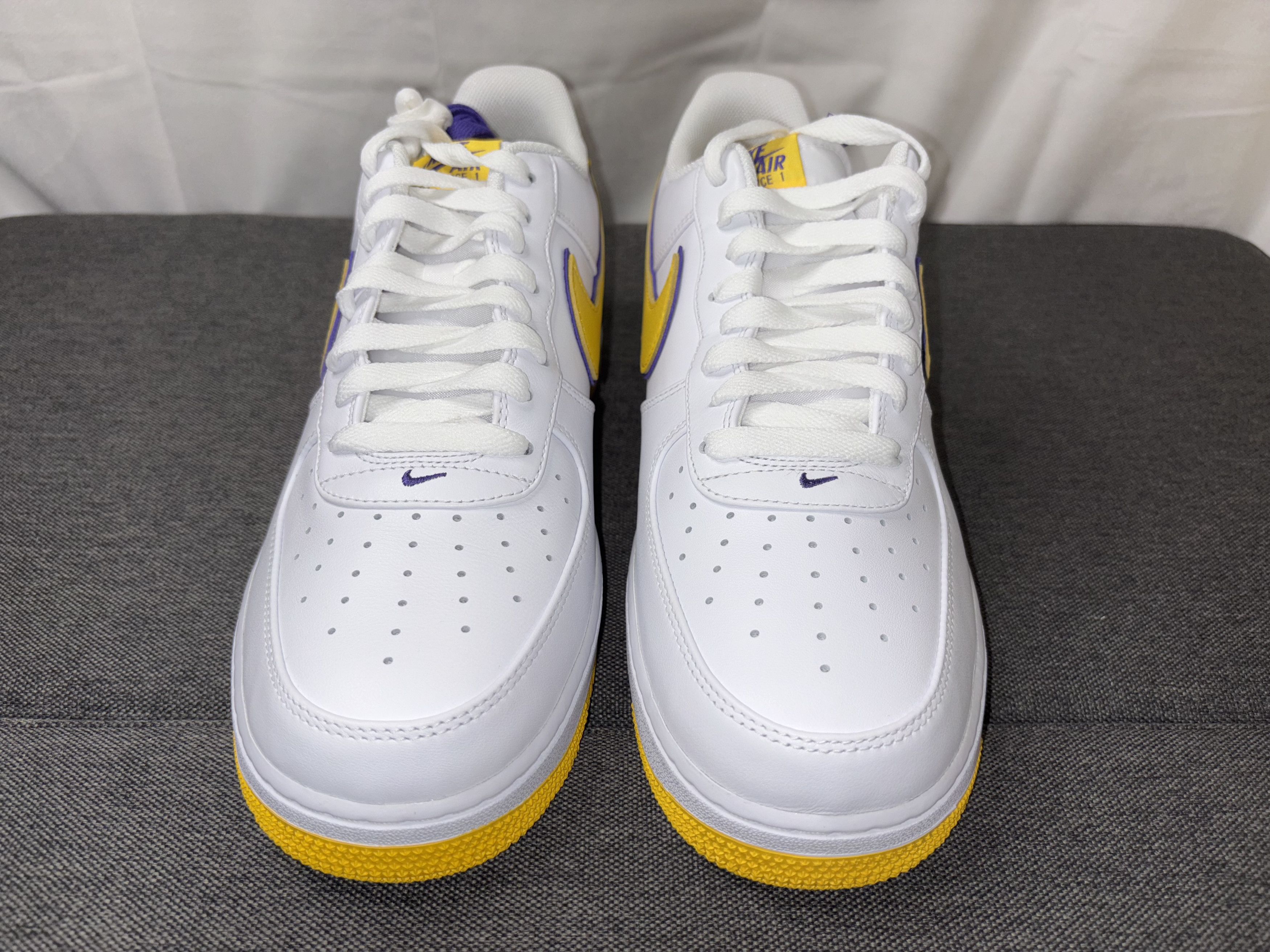 NBA Nike AF-1 Low Retro QS Kobe Bryant Lakers Home 14 FZ1151-100 Size US 14 / EU 47 - 7 Thumbnail