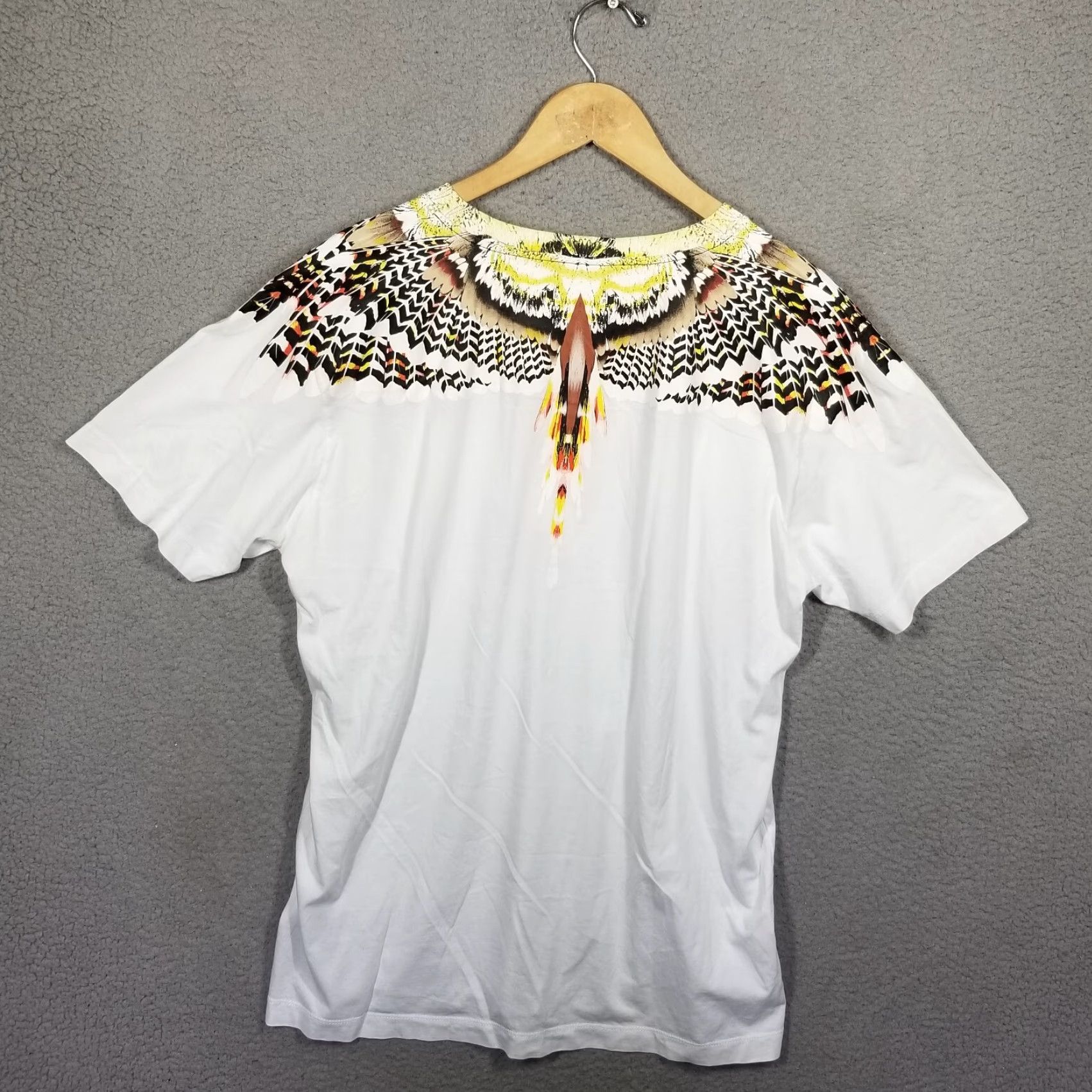 Vintage VINTAGE Marcelo Burlon Grizzly Wings T-Shirt Adult Medium White Animal Print Bird Mens Size US M / EU 48-50 / 2 - 2 Thumbnail