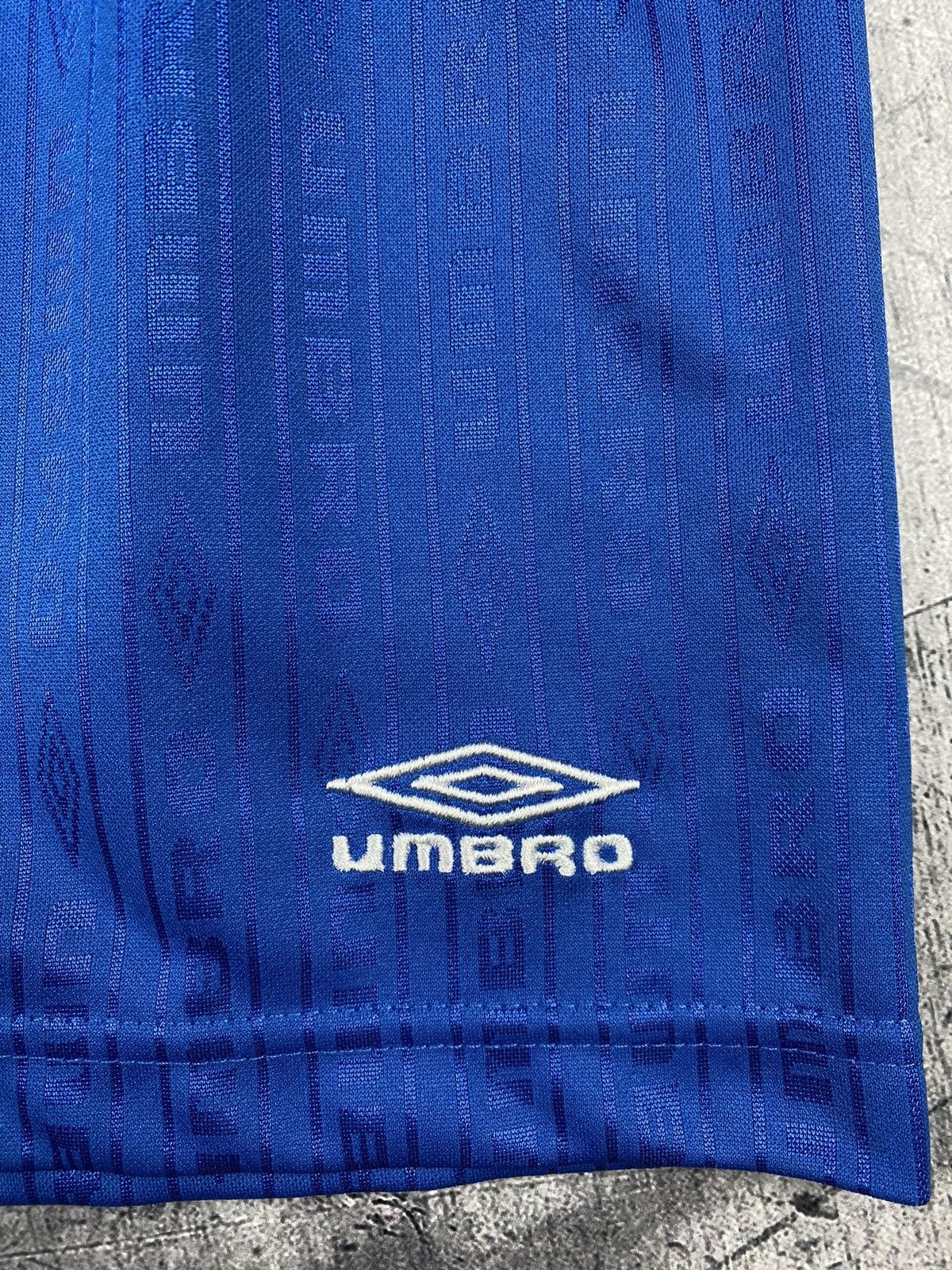 Umbro × Vintage Vintage Umbro Monogram Soccer Jersey Shorts Size US 36 / EU 52 - 5 Thumbnail