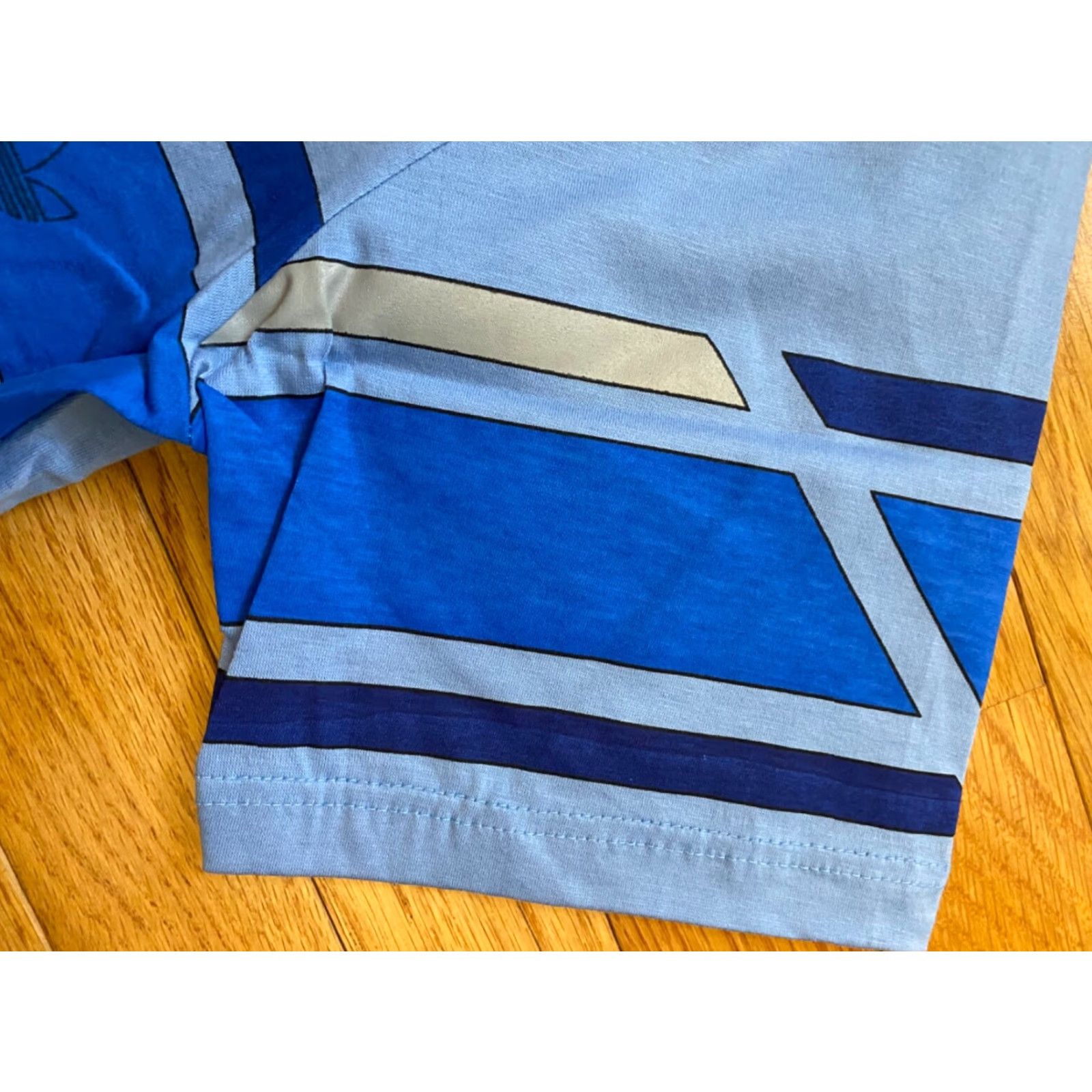 Adidas VINTAGE Adidas Trefoil Double-Sided T-Shirt Unisex Adults Size 40 Blue 80s - (Note: Adjusted for clarity) Size US L / EU 52-54 / 3 - 3 Thumbnail