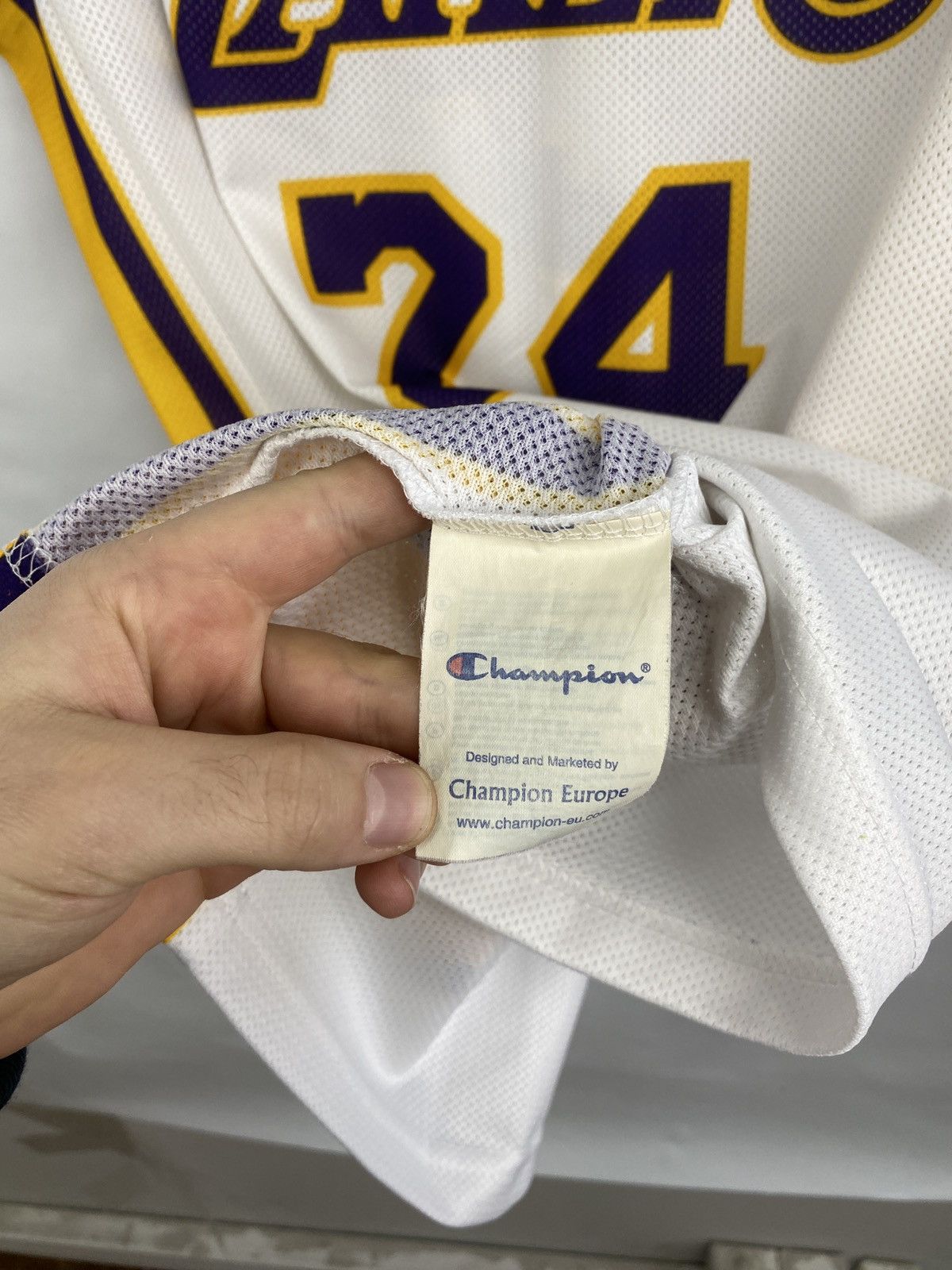 Champion 🇺🇸 Vintage Y2K Kobe Bryant 24 Champion L A Lakers Jersey Rare Size US L / EU 52-54 / 3 - 9 Thumbnail