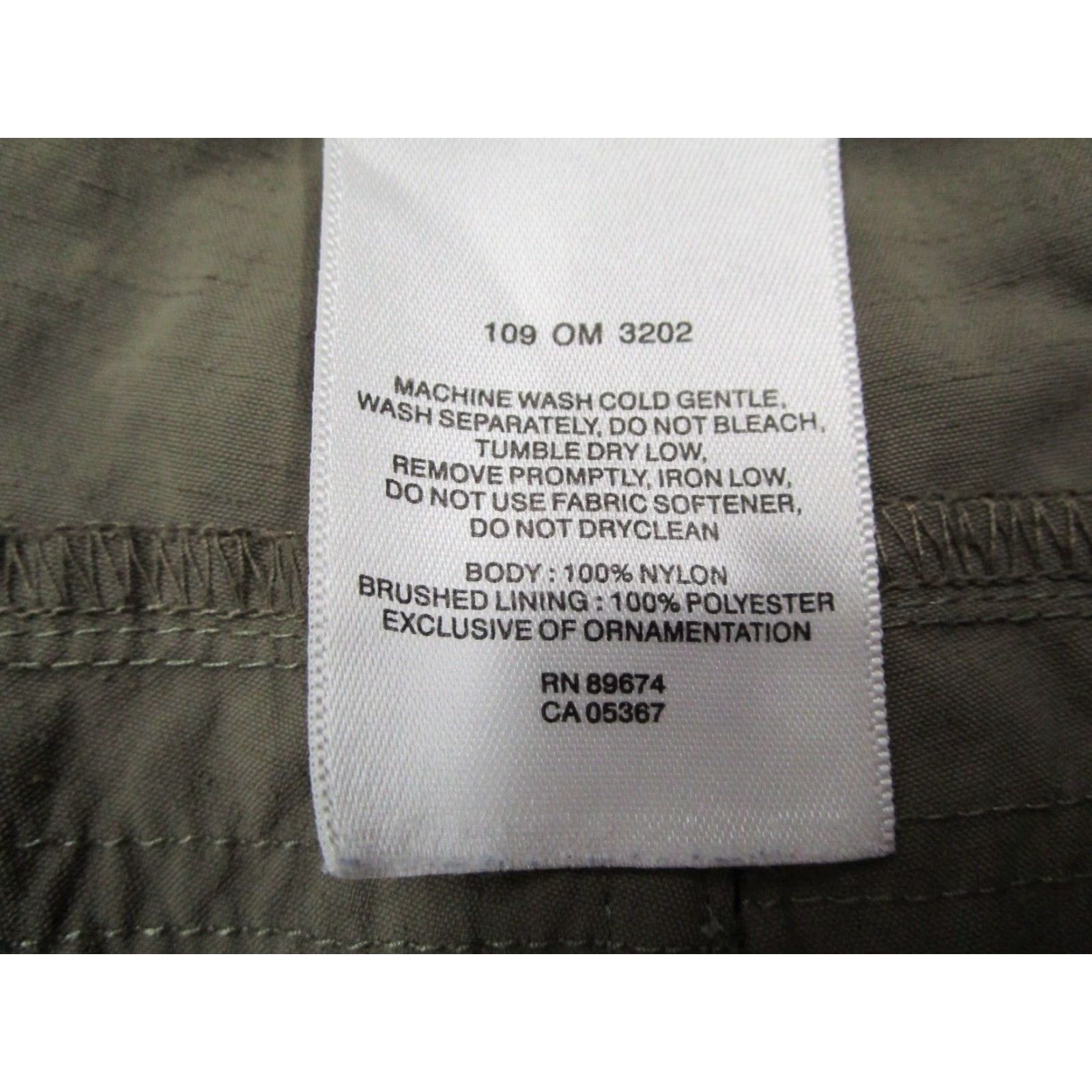 Mountain Hardwear Mountain Hardwear Shorts Mens 36 Green Cargo Nylon 9" Workwear Camp Hike Shirt Size US 36 / EU 52 - 4 Thumbnail