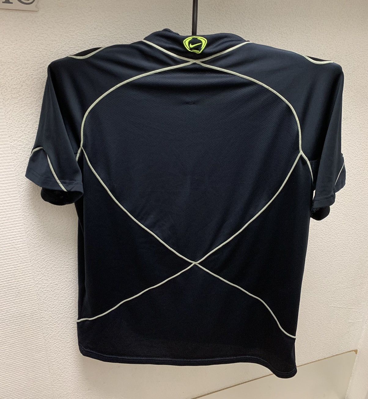 Nike Barcelona Nike training soccer jersey M sz Size US M / EU 48-50 / 2 - 2 Thumbnail